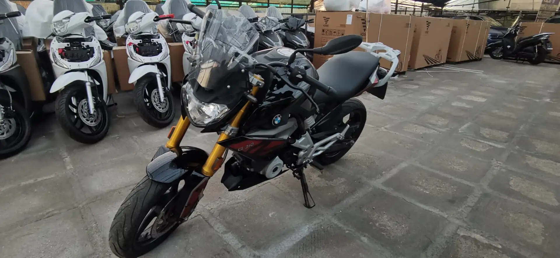 BMW G 310 R - 2