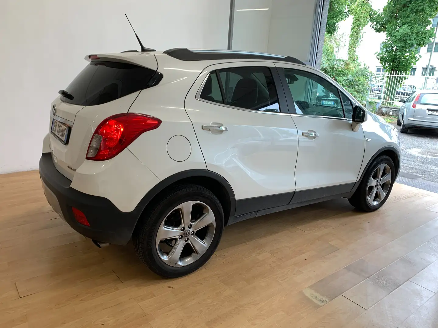Opel Mokka 1.7 cdti Cosmo s&s 130 cv anche neopatenati Bianco - 2