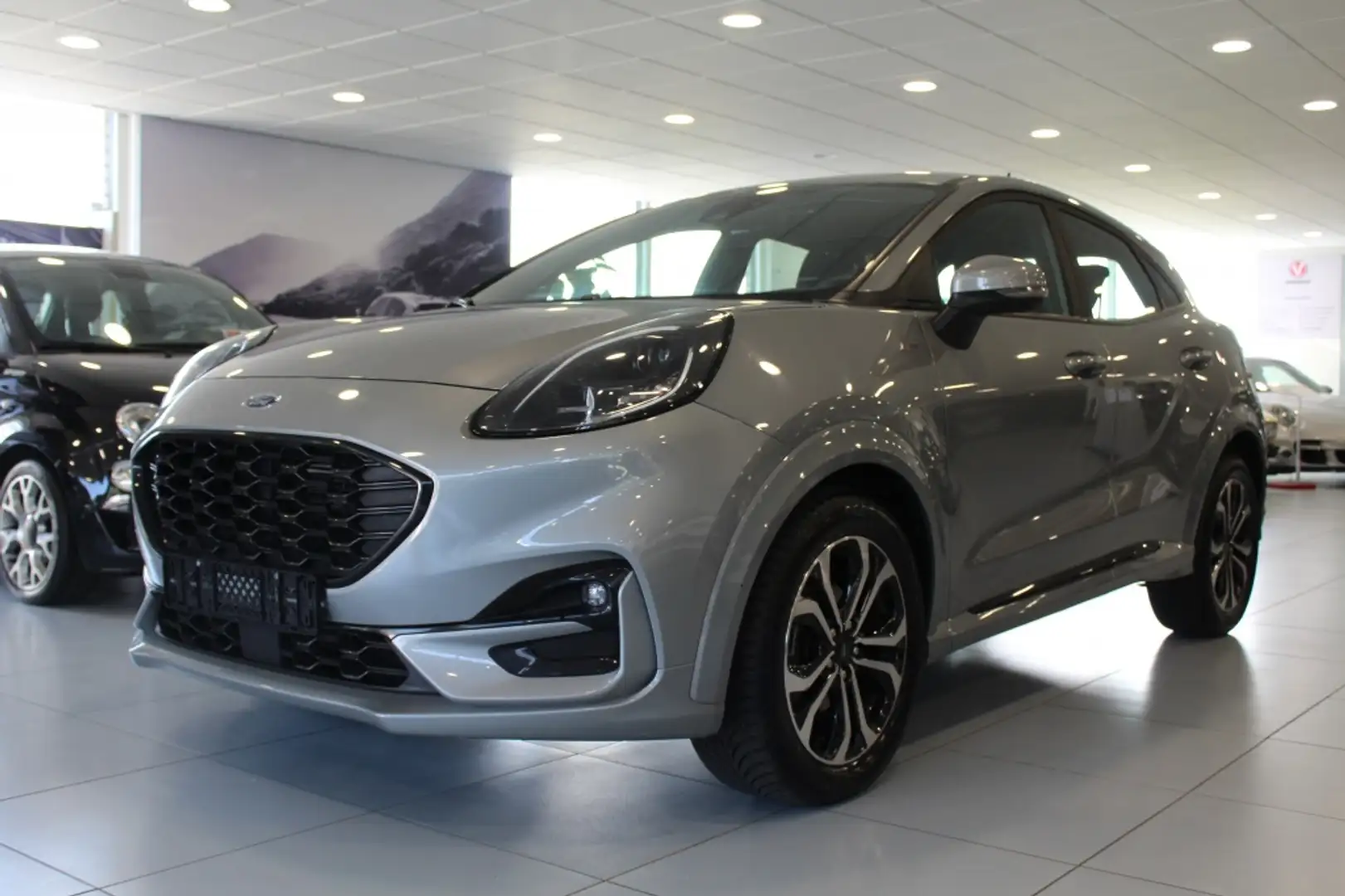 Ford Puma Puma 1.0 EcoBoost Hybrid ST-Line/CARPLAY/NAVIGATIE Grijs - 2