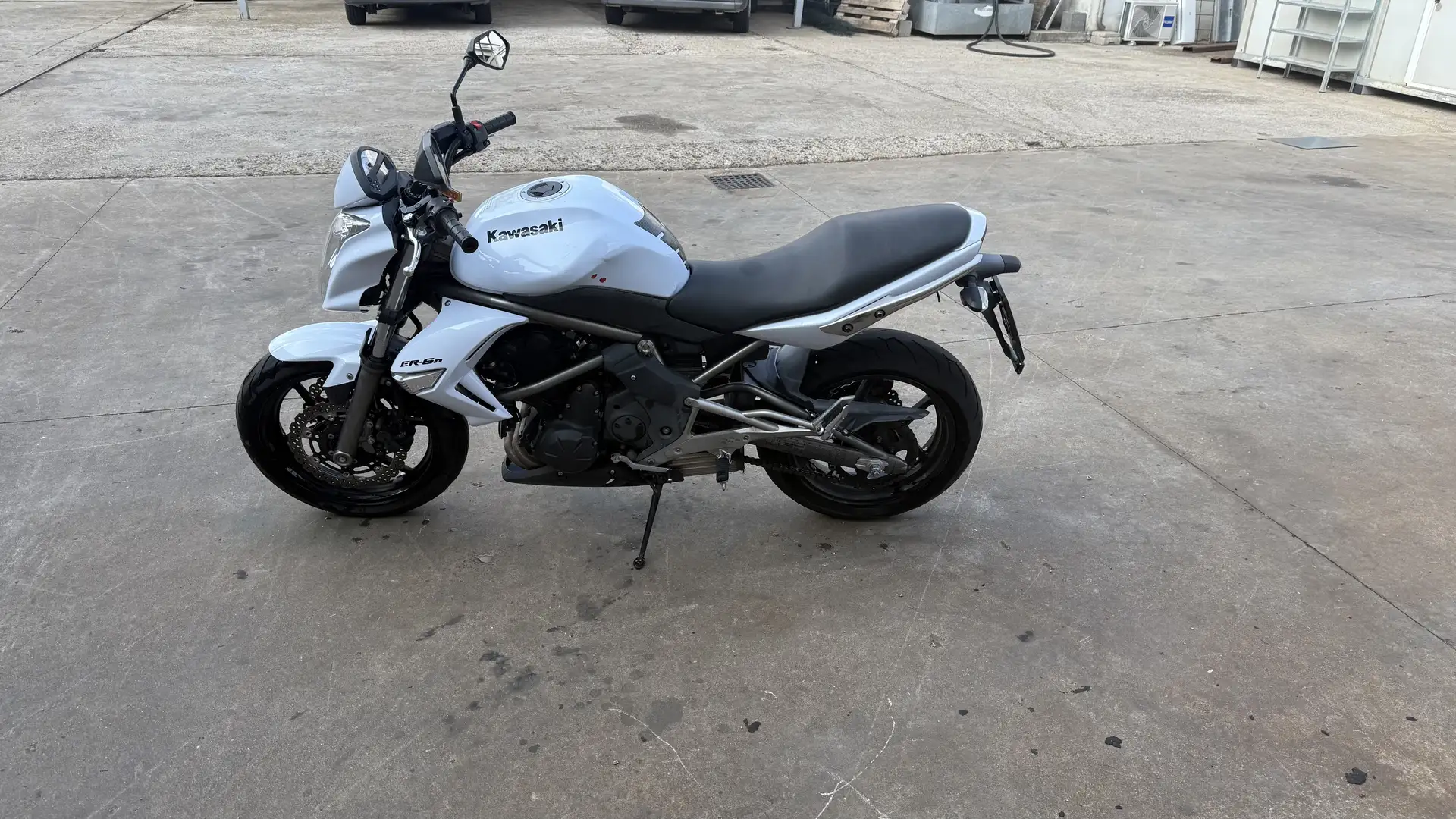 Kawasaki ER - 6 N - 1
