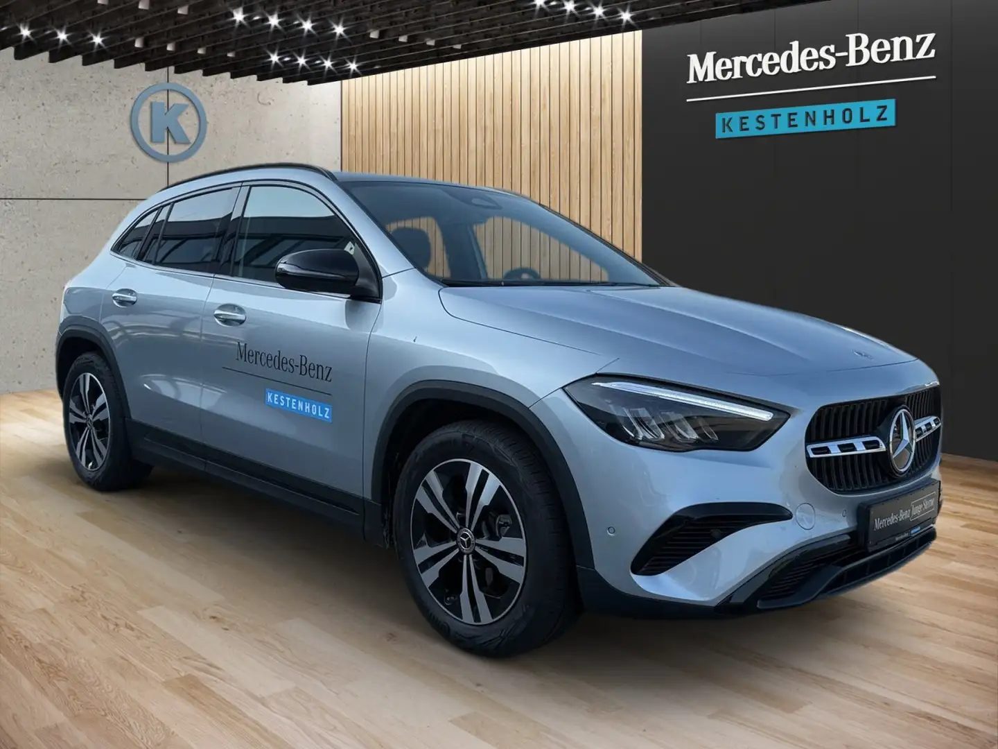 Mercedes-Benz GLA 180 GLA 180 d PROGRESSIVE°ADV+°PAN°360°DISTR°KEYL° Silber - 2