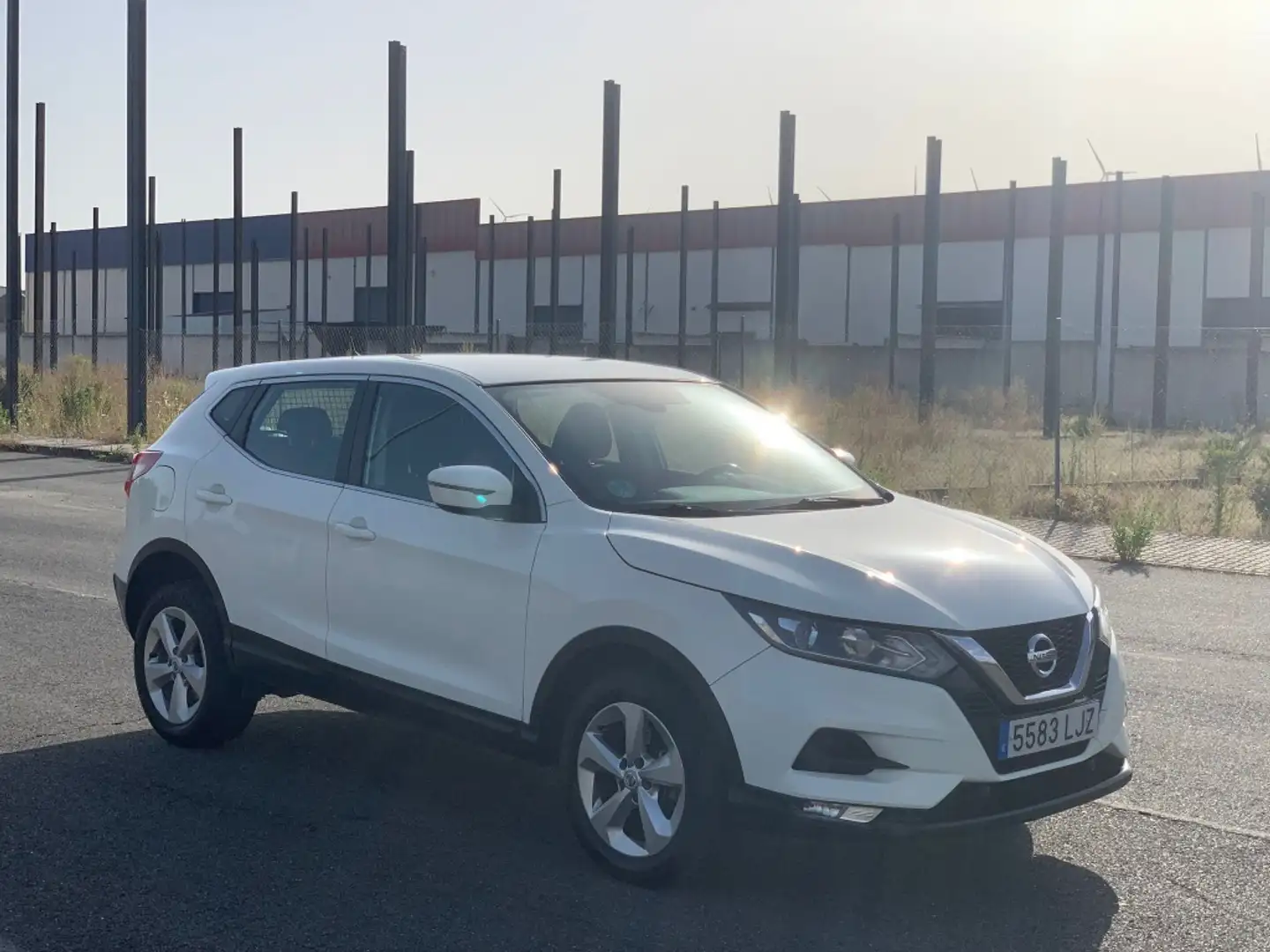 Nissan Qashqai 1.7dCI N-Connecta 4x4-I bijela - 2