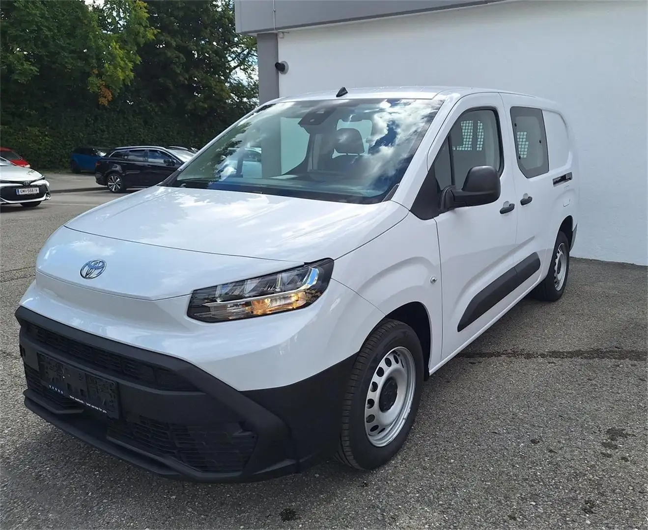 Toyota Proace City 1,5 l D, 102 PS, Doppelkabine ProW. L2 Weiß - 2