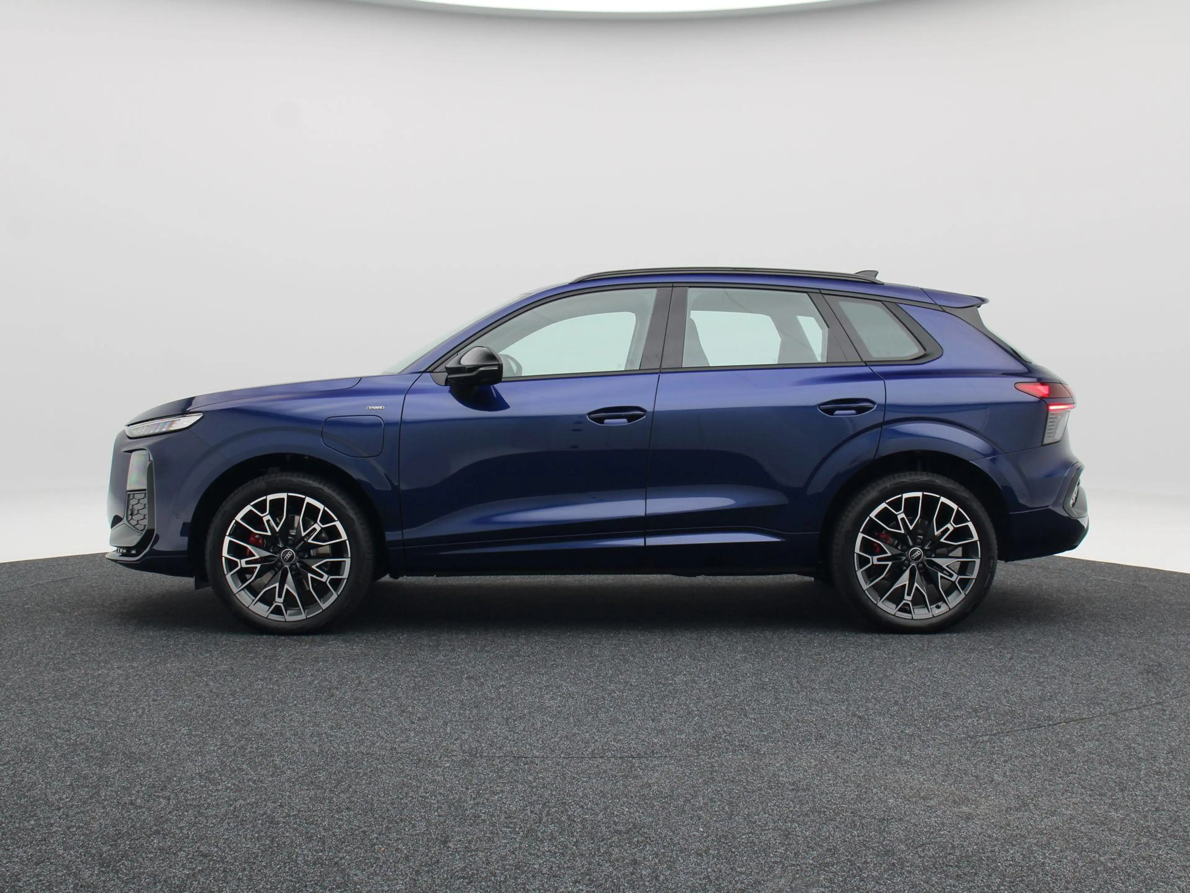Audi Q3 1.5 e-hybrid | S edition | Privacy glas | 20 inch — photo 7