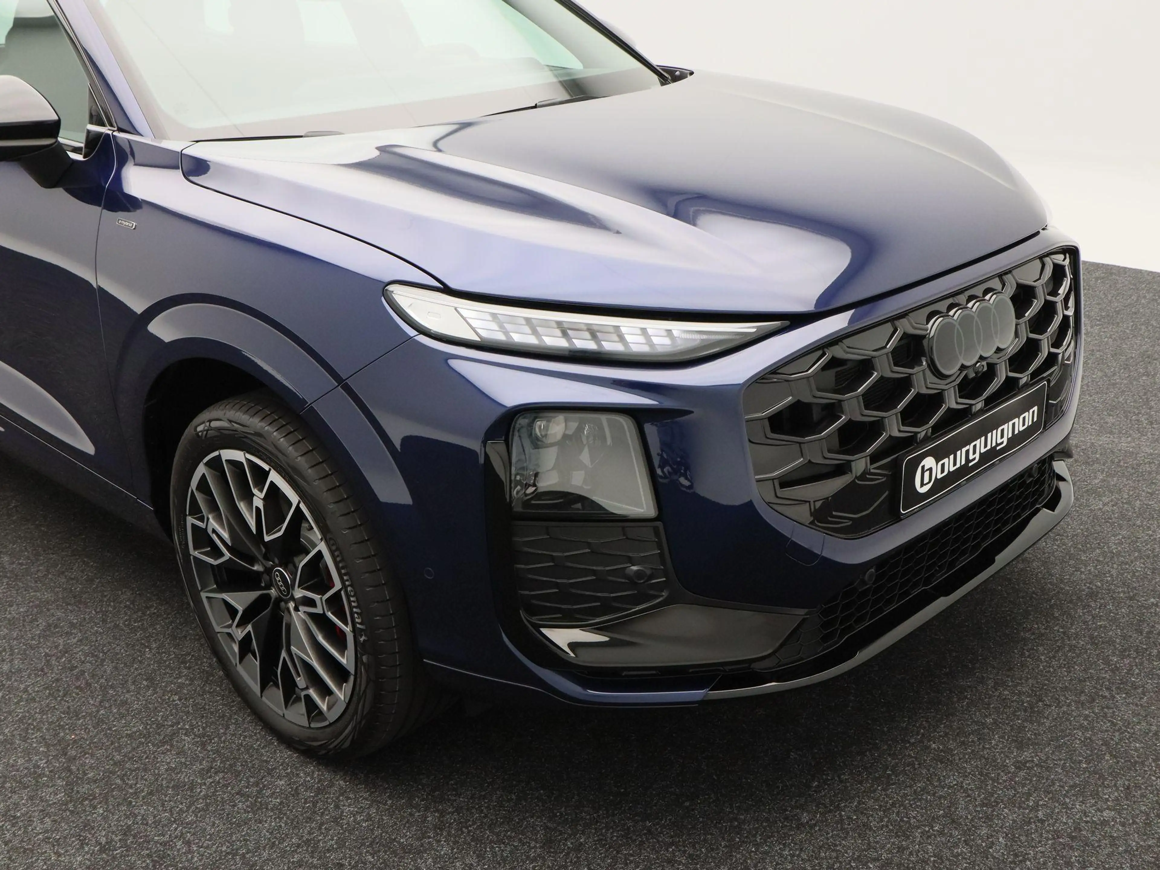 Audi Q3 1.5 e-hybrid | S edition | Privacy glas | 20 inch — photo 10