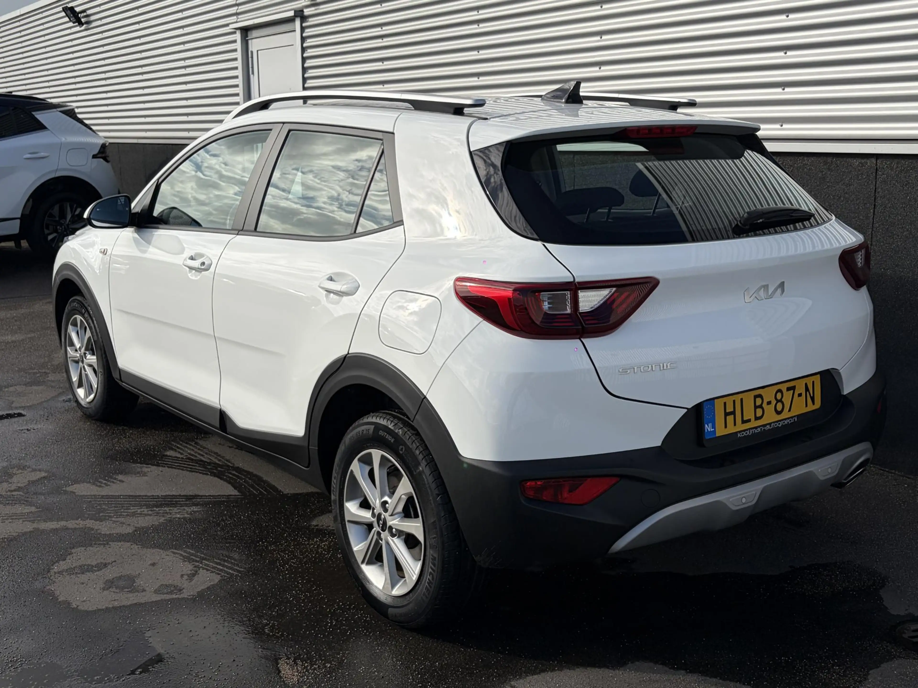 Kia Stonic 1.0 T-GDi MHEV DynamicLine NL-auto, Parkeersensore — photo 6
