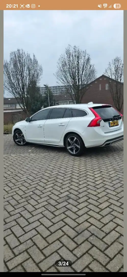 Volvo V60 2.4 D6 AWD Pl.i Sum. Wit - 1