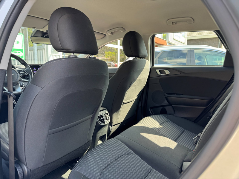 Kia Ceed SW / cee'd SW Sportswagon 1.0 T-GDi MHEV DynamicLine | AUTOMAAT — photo 16
