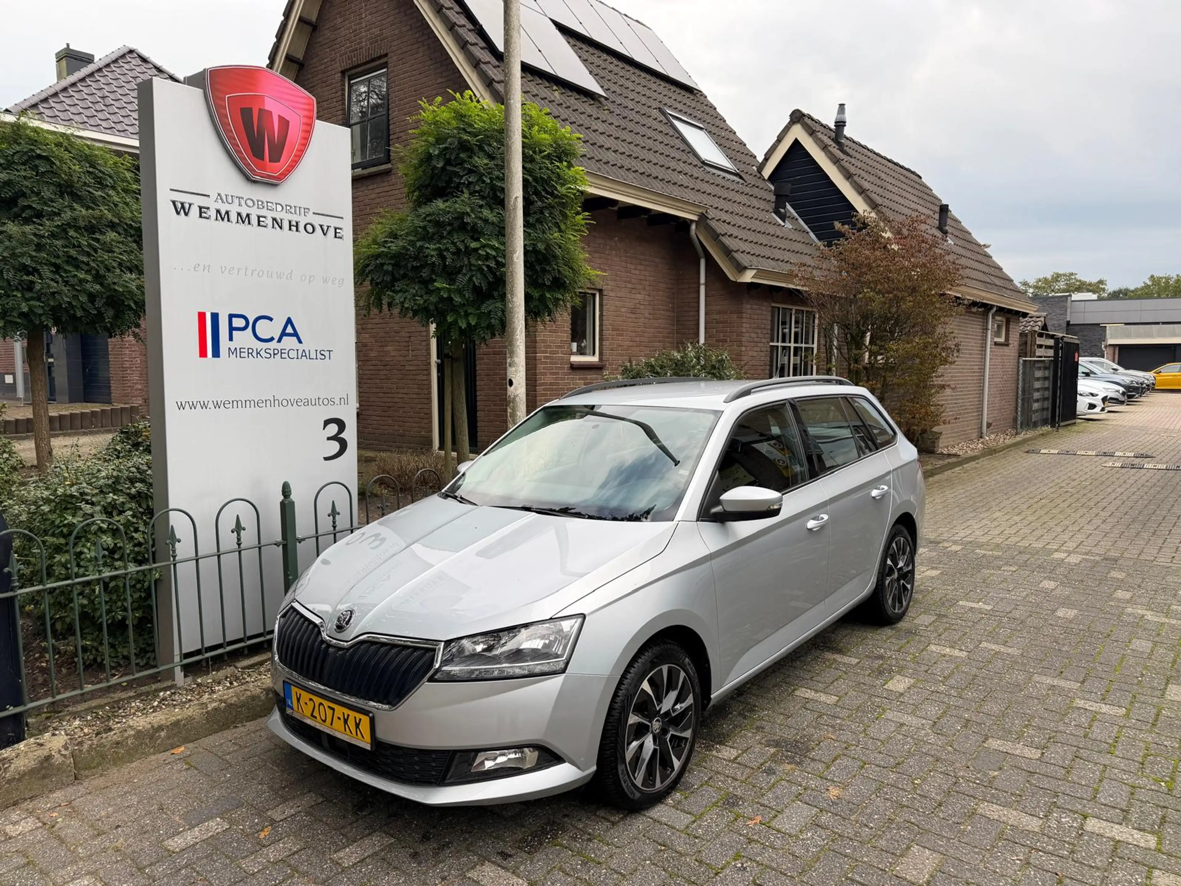 Skoda Fabia Combi 1.0 TSI Business Edition — photo 4