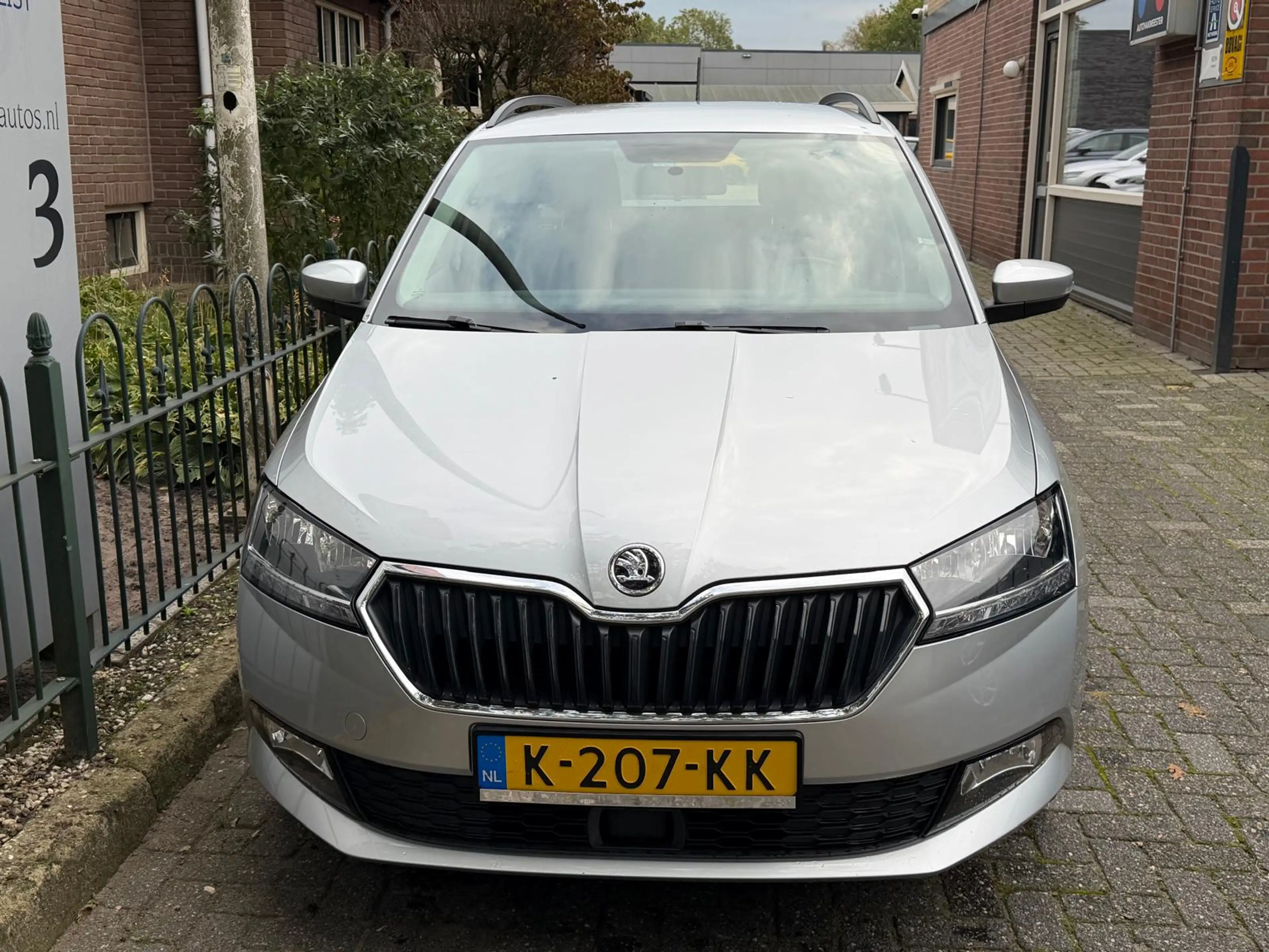 Skoda Fabia Combi 1.0 TSI Business Edition — photo 5