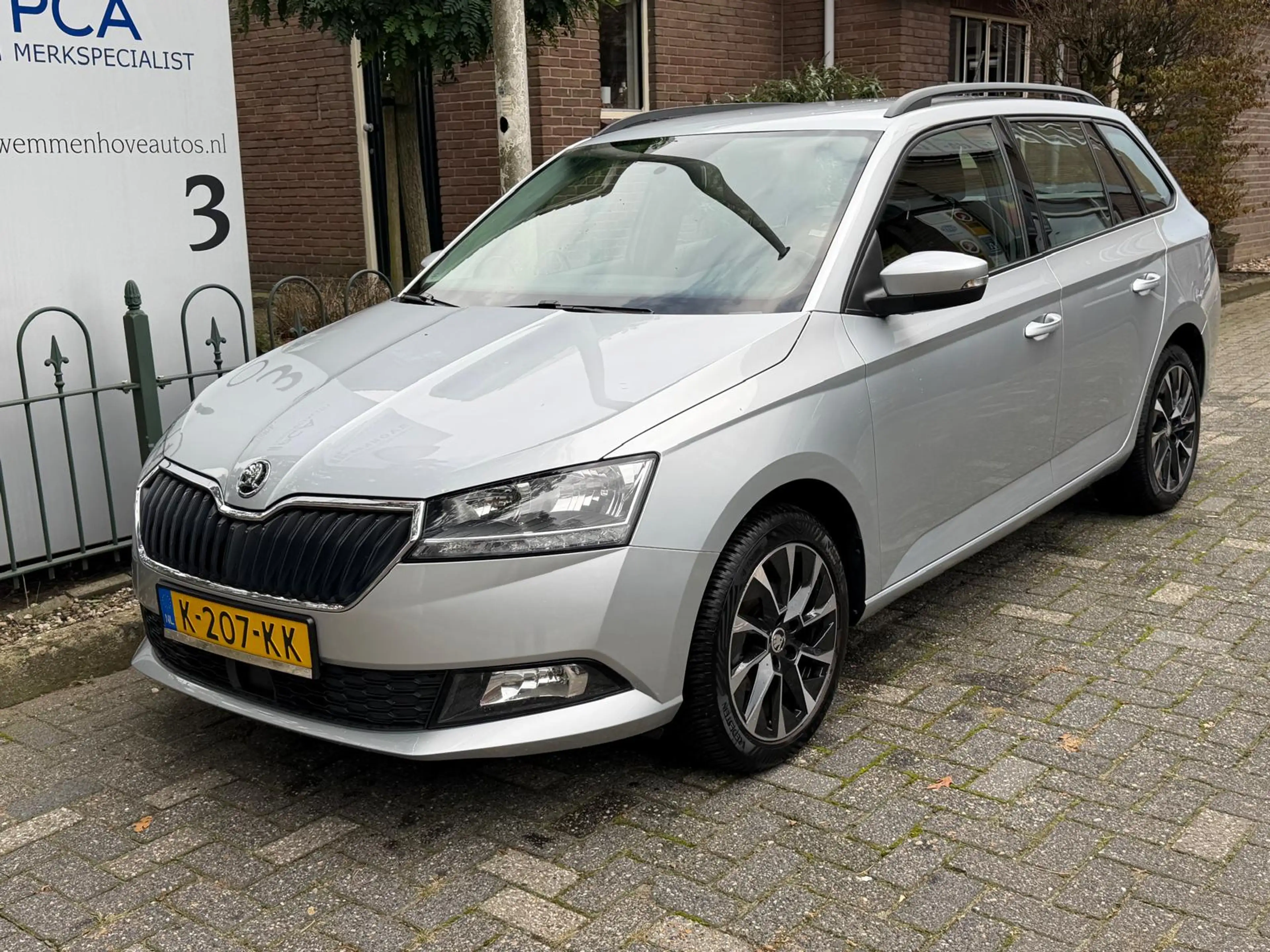 Skoda Fabia Combi 1.0 TSI Business Edition — photo 3