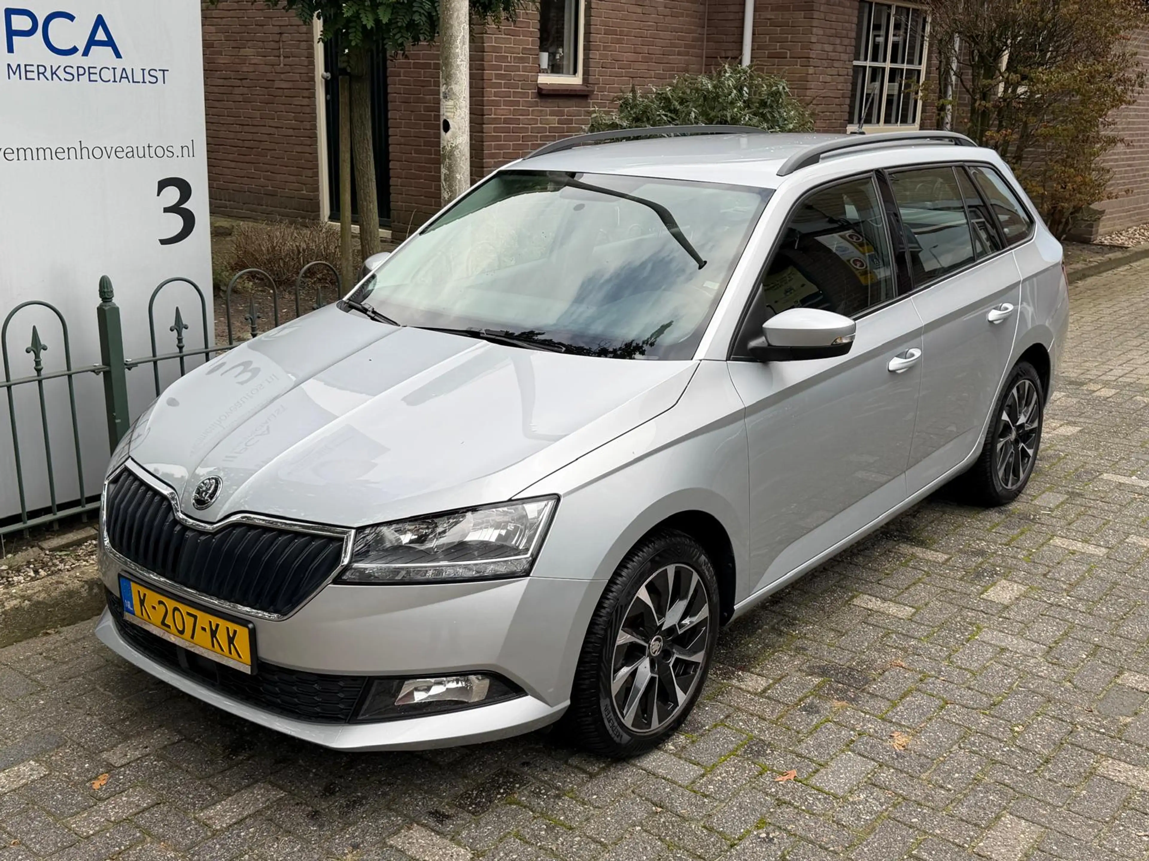 Skoda Fabia Combi 1.0 TSI Business Edition — photo 2