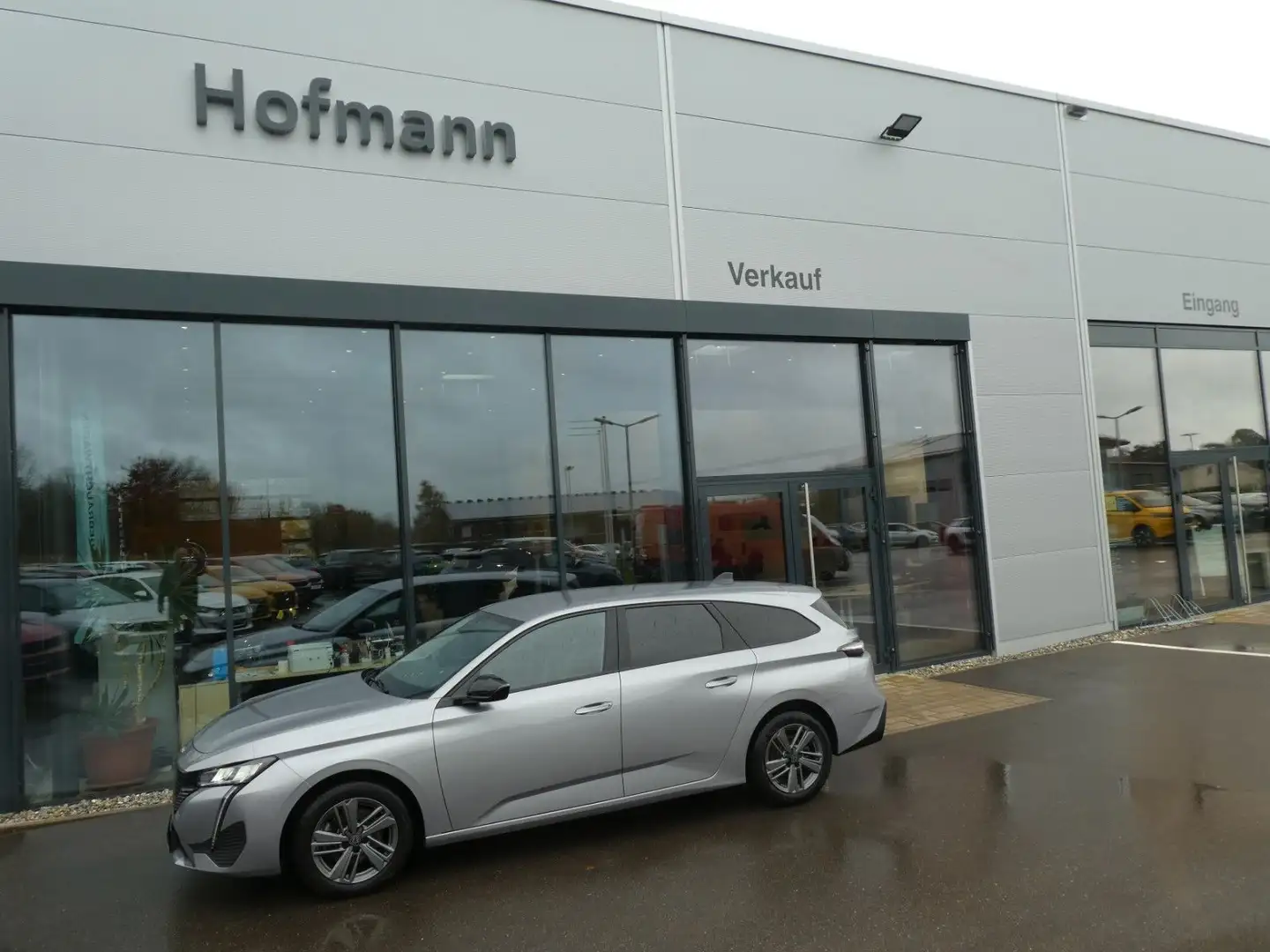 Peugeot 308 SW Allure, SHZ, Kamera, PDC, Navi, LED Grau - 1