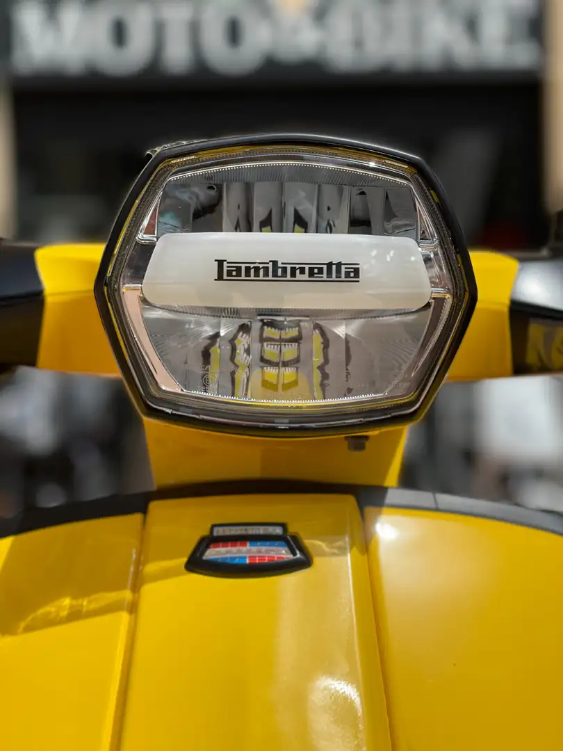 Lambretta V200 - 2