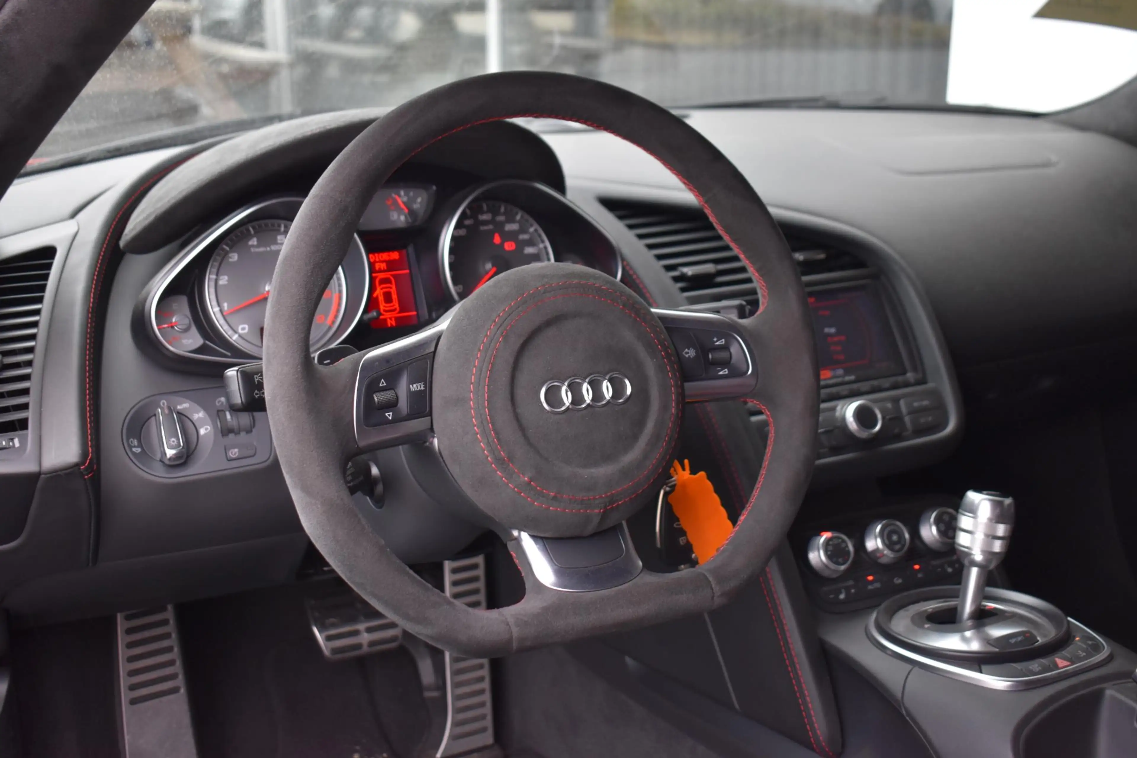 Audi R8 4.2 V8 FSI 49000KM! Audi R8 4.2 V8 FSI — photo 4