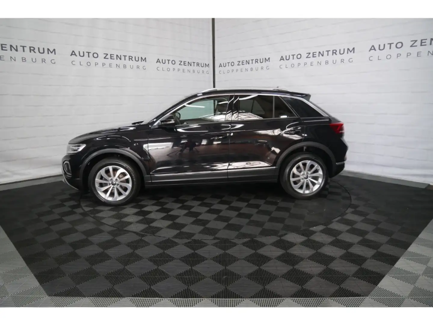 Volkswagen T-Roc Style 1.5 TSI LED+Navi+Alcantara+Kamer+17'' Negro - 2