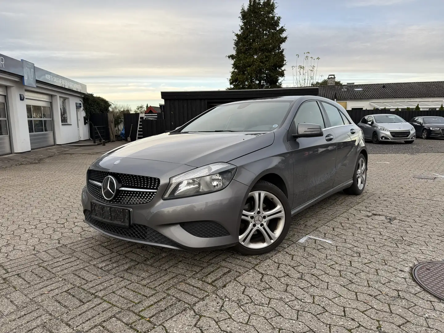 Mercedes-Benz A 180 CDI (BlueEFFICIENCY) - 1