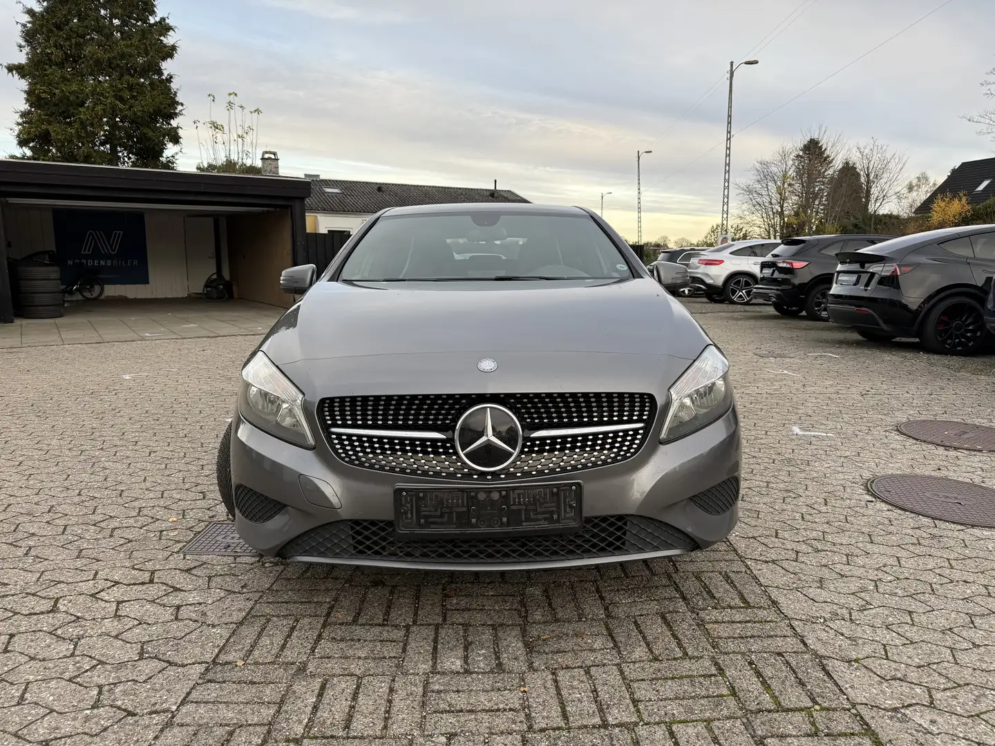 Mercedes-Benz A 180 CDI (BlueEFFICIENCY) - 2