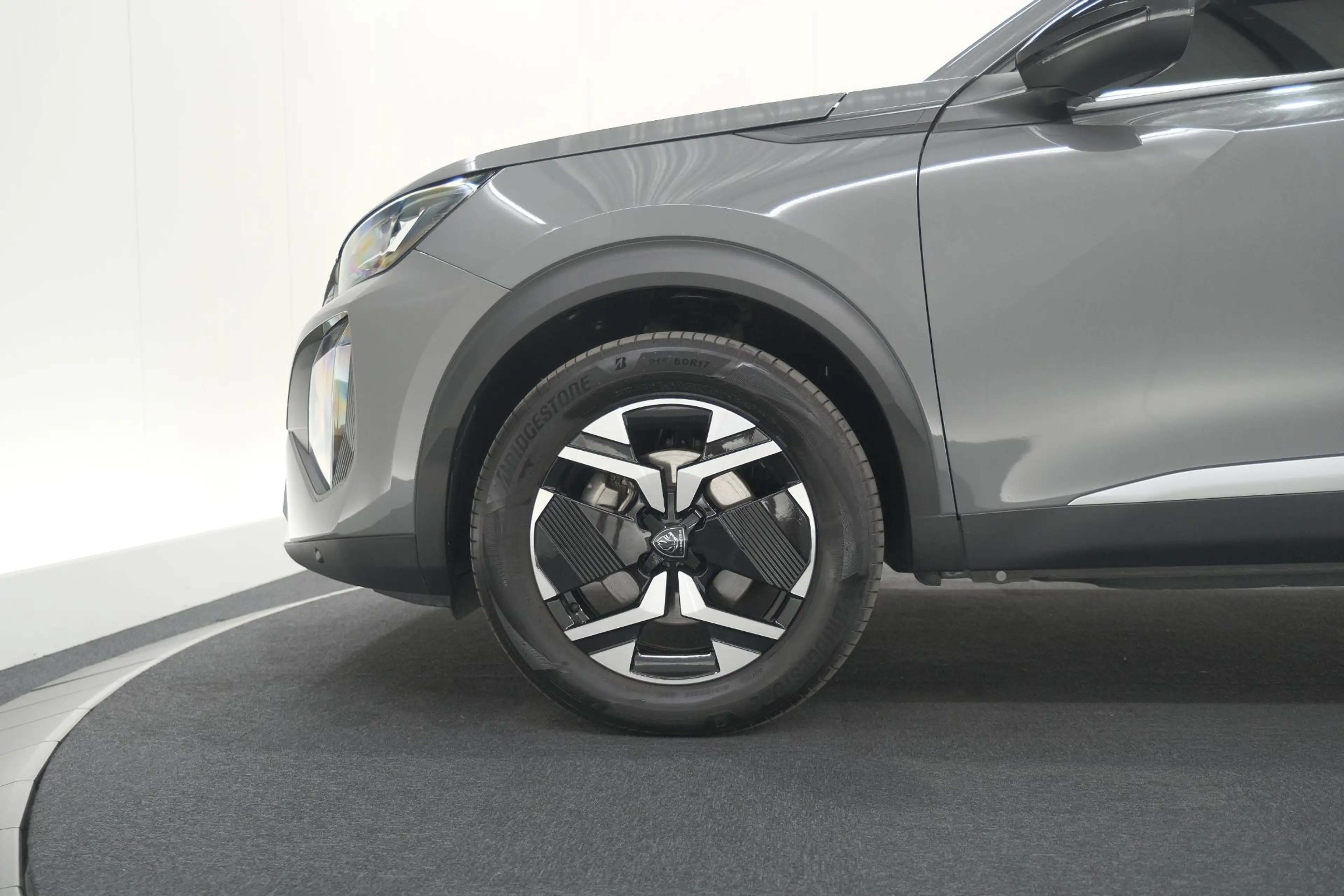 Peugeot 2008 1.2 Hybrid 145 Allure | Apple Carplay | Climate Co — photo 9