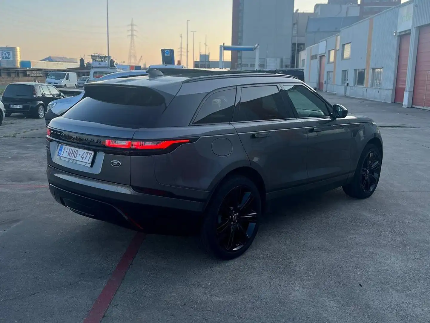 Land Rover Range Rover Velar Range Rover Velar 2.0d S Grijs - 2