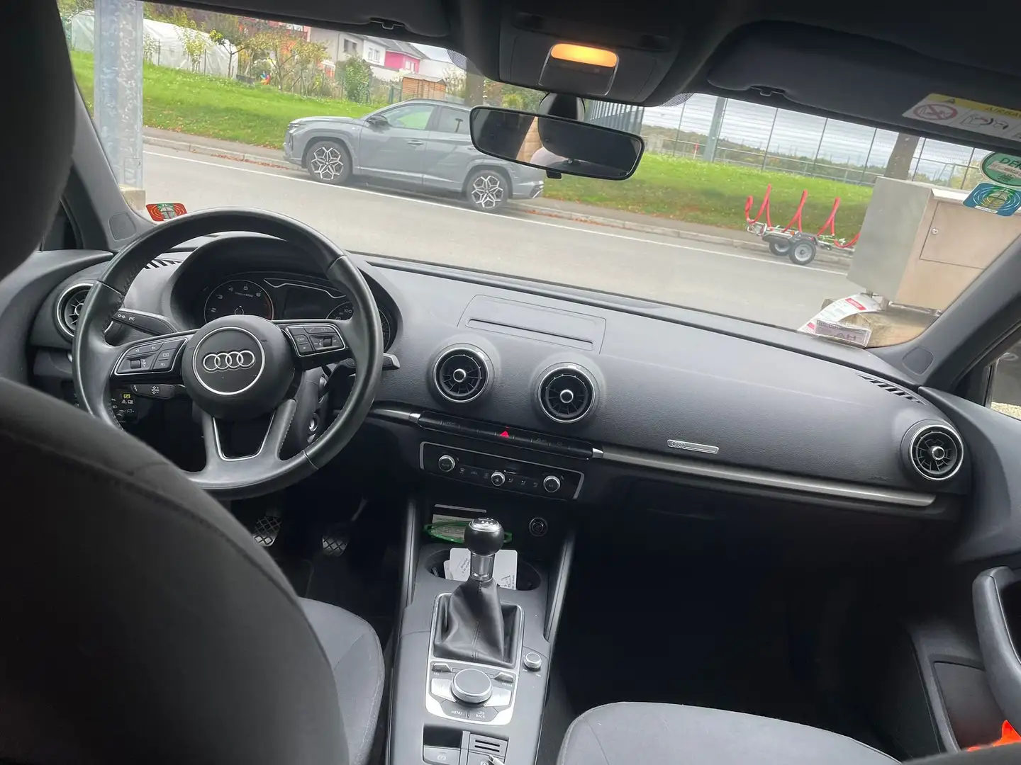 Audi A3 A3 1.5 TFSI cylinder on demand Sportback Rouge - 1