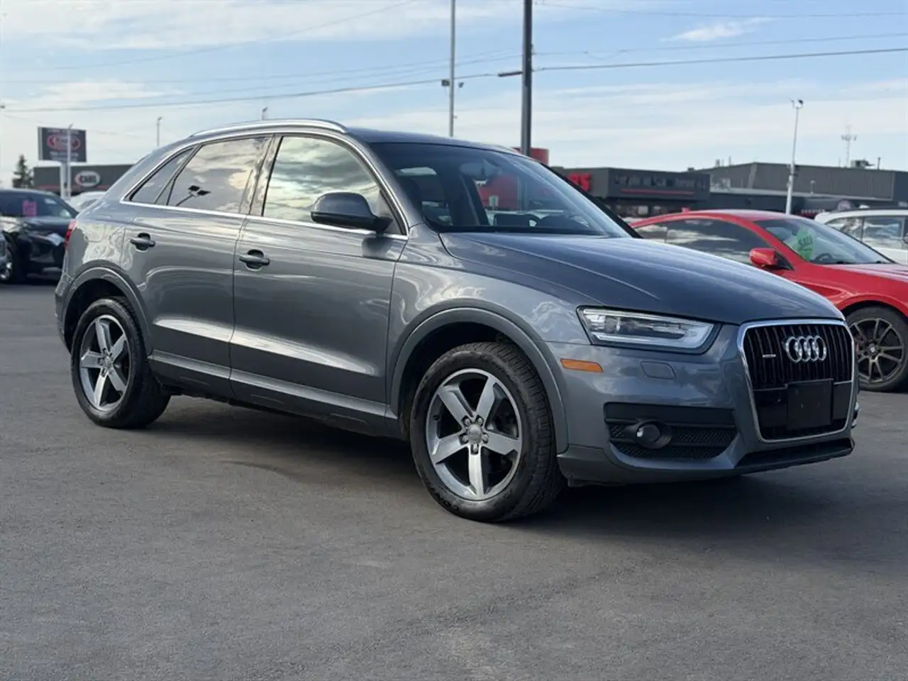 Audi Q3 снимка Audi Q3