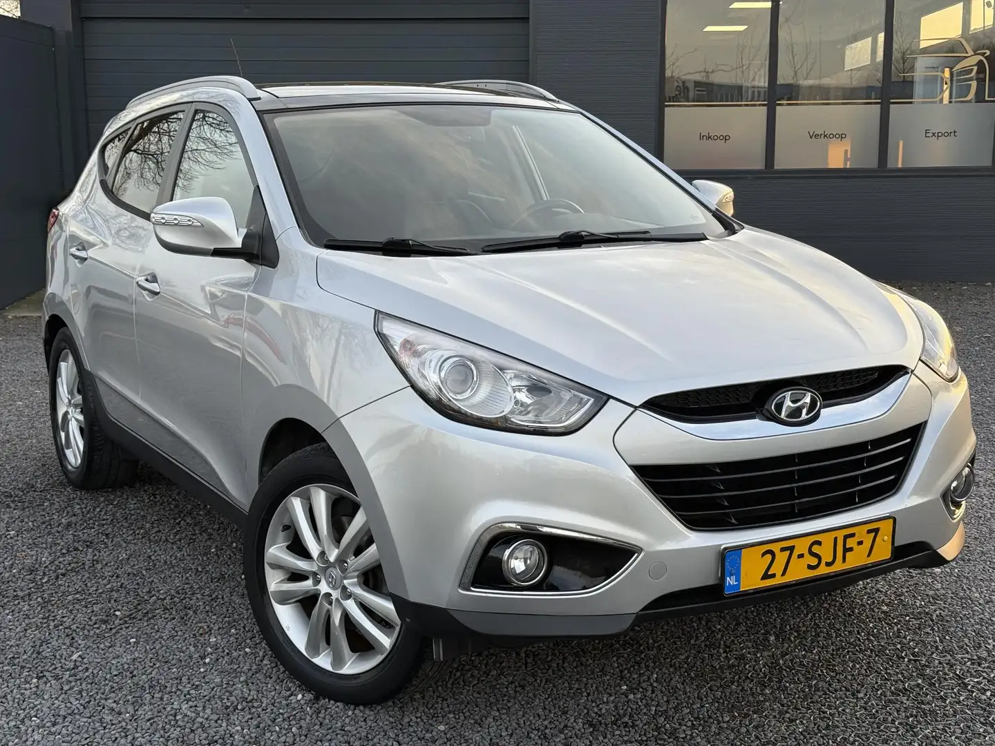Hyundai iX35 2.0i i-Catcher 1e Eigenaar,Automaat,2xSchuifdak,Le Grijs - 2