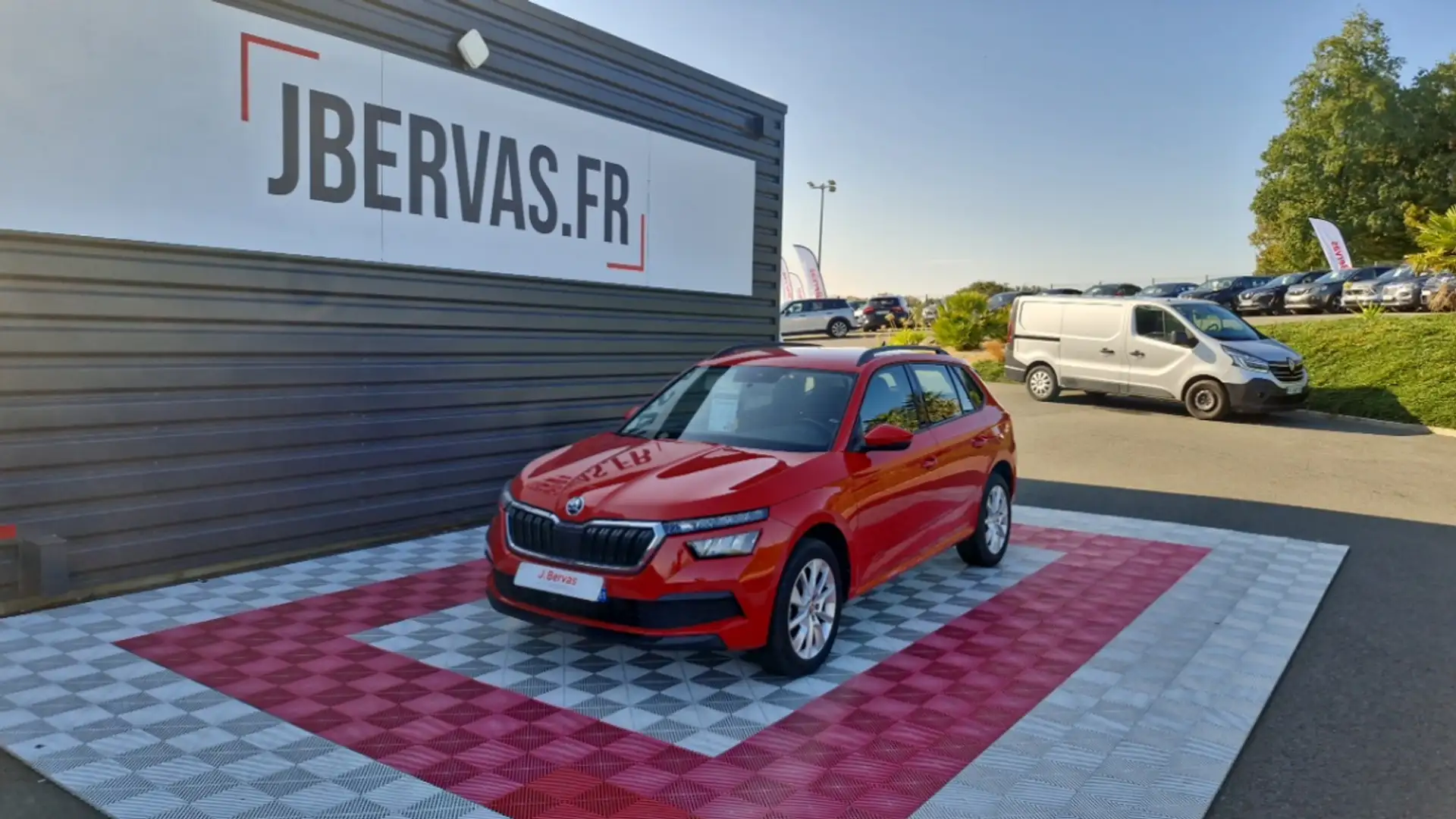 Skoda Kamiq 1.0 TSI 95 CH BVM5 ACTIVE Rouge - 1