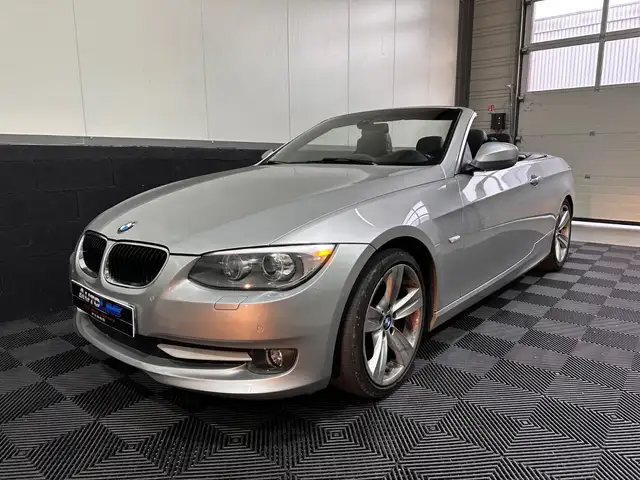 BMW 320 SERIE CAB E93 LCI 320d 184 ch Luxe Garantie 12 mois / Toit ouvrant / Radar de recul AV/AR / Sièges électriques.