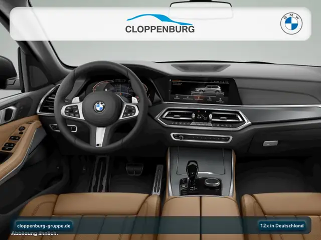 BMW X5 view 4