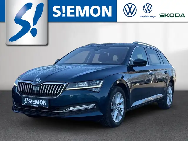 Skoda Superb Combi 2.0 TDI DSG Style AHK LED SHZ NAVI