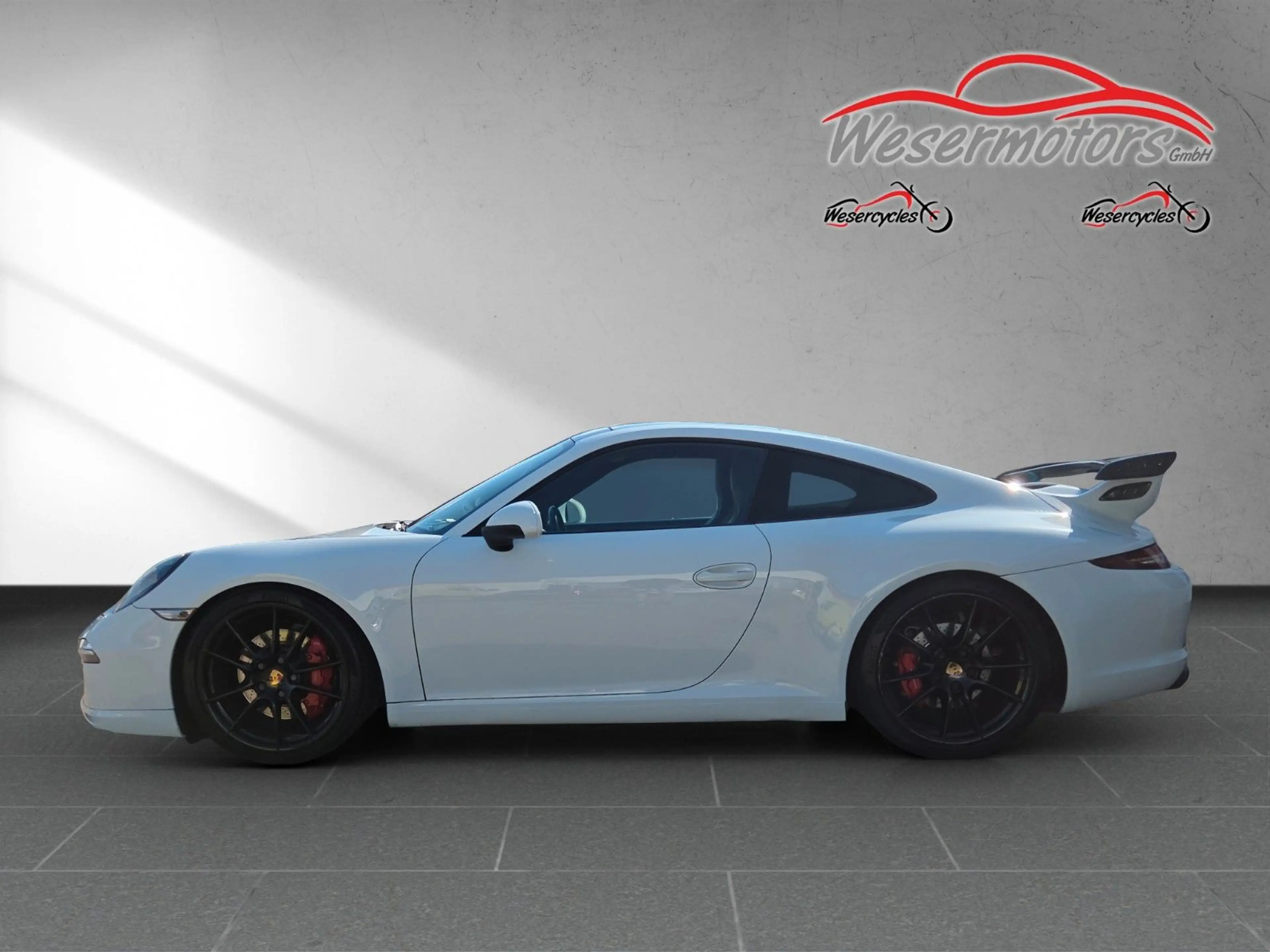 Porsche 911 Carrera S — photo 8