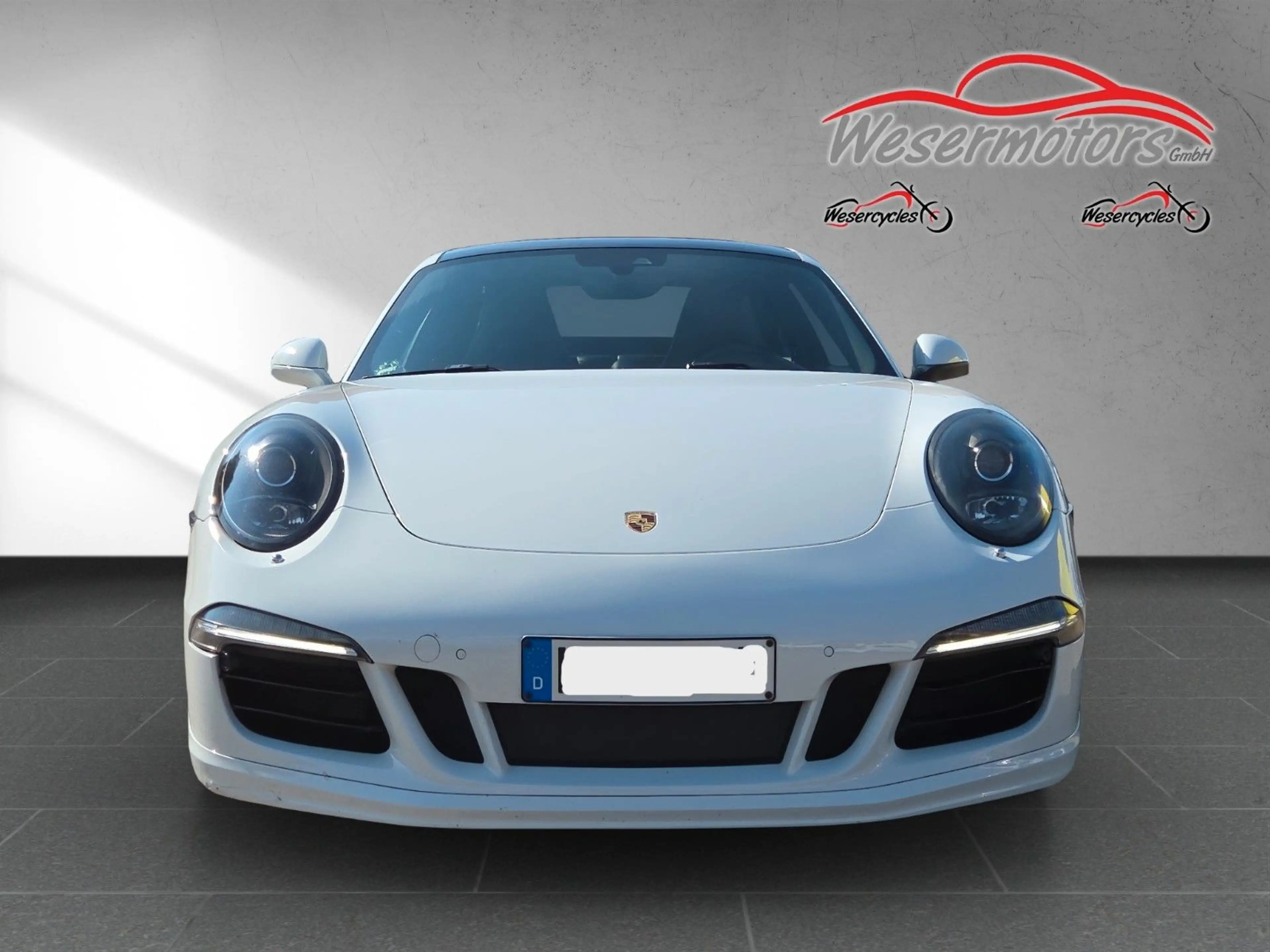 Porsche 911 Carrera S — photo 2