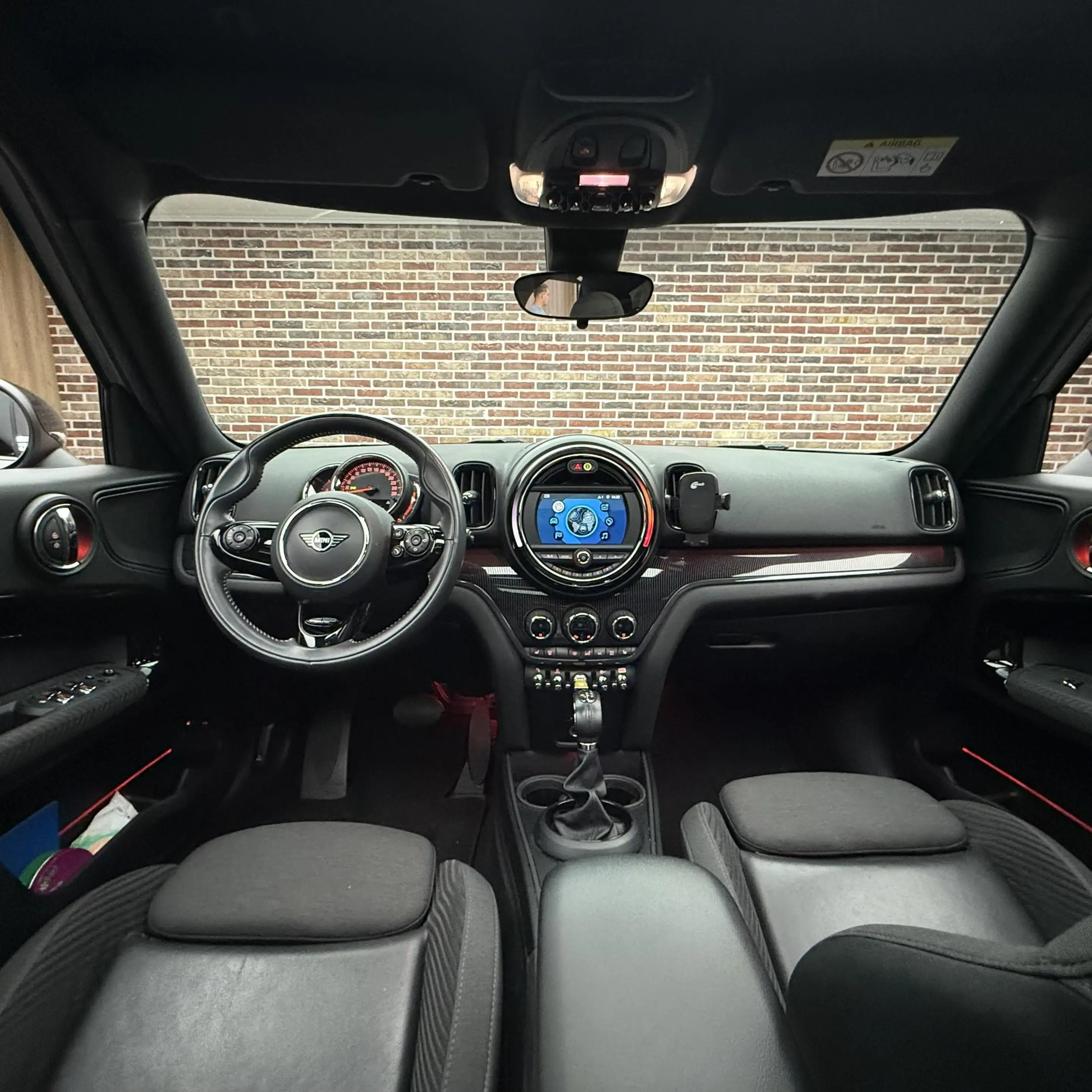 MINI Cooper SE Countryman 1.5 ALL4 — photo 9