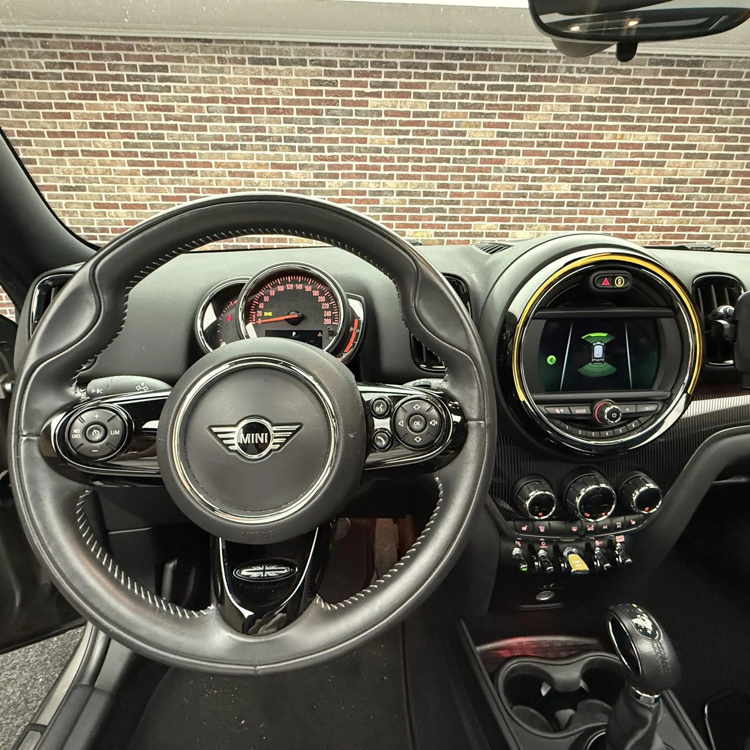 MINI Cooper SE Countryman 1.5 ALL4 — photo 7