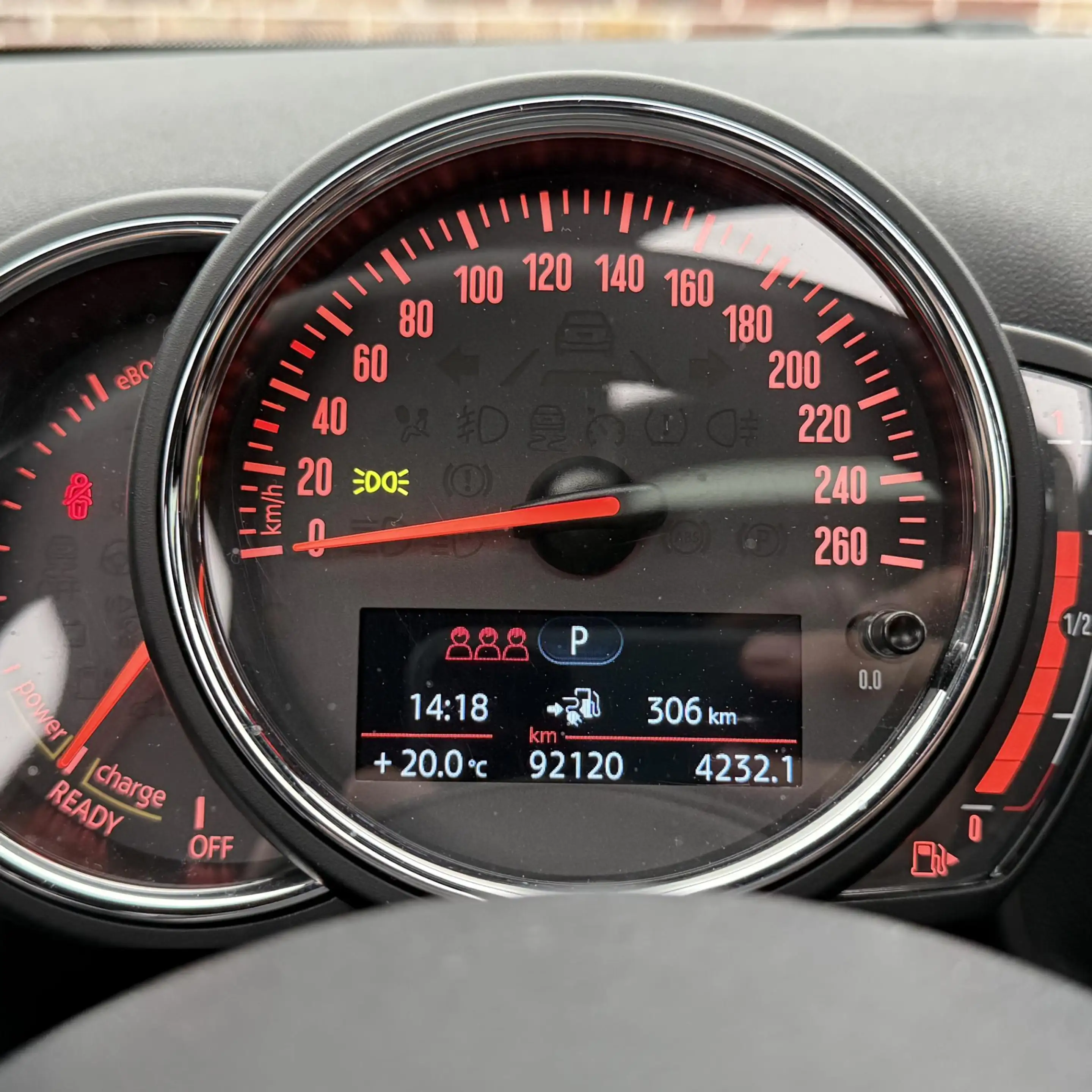 MINI Cooper SE Countryman 1.5 ALL4 — photo 6
