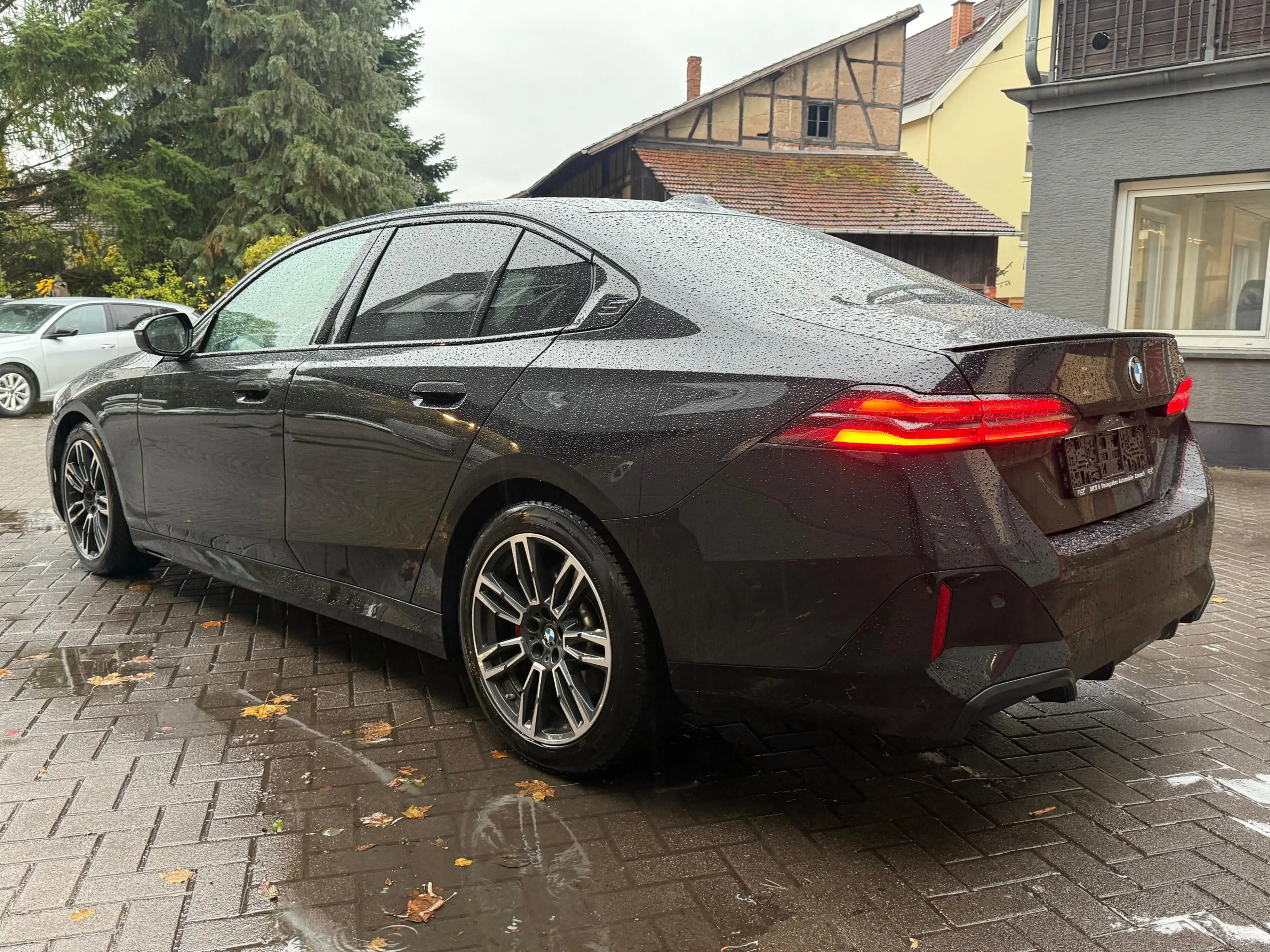 BMW 520 i Lim. M Sport Pro LED+NAV+H&K+KAM+MEMO+HuD+ — photo 4