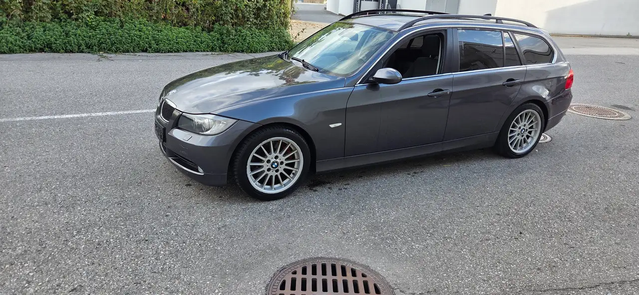BMW 325