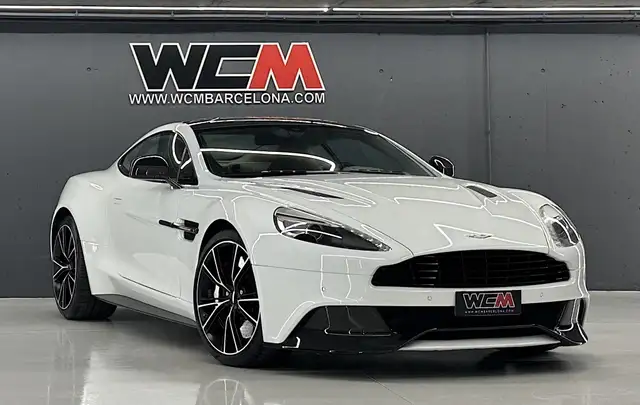 Aston Martin Vanquish
