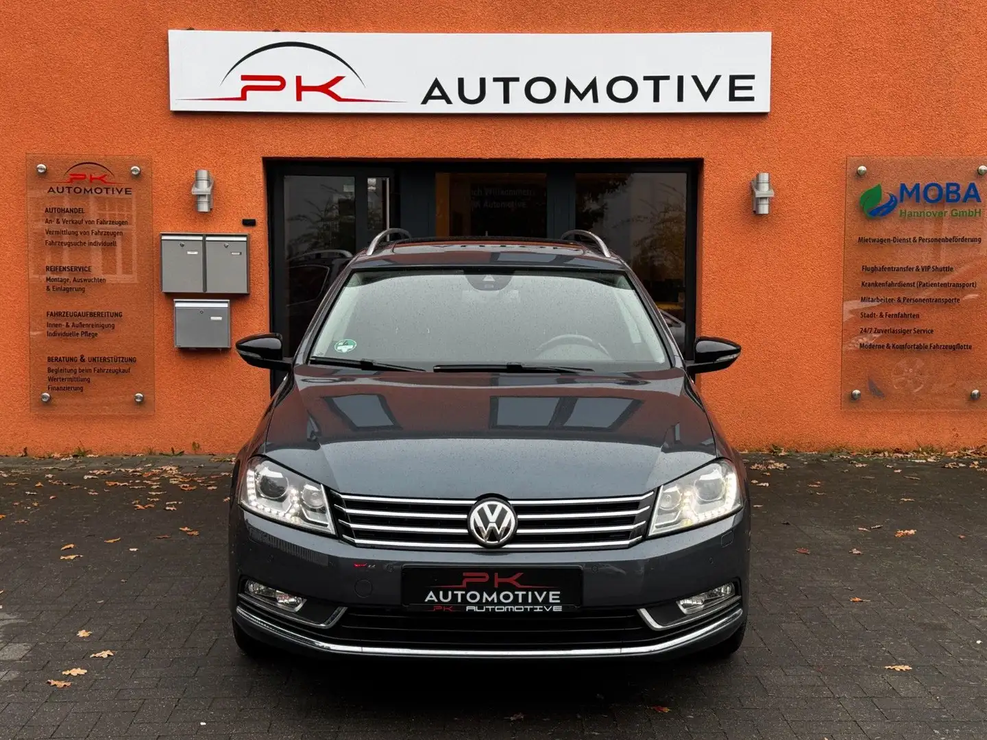 Volkswagen Passat Variant Business BM 2.0TDI*LED*XENON*PANO Grigio - 1