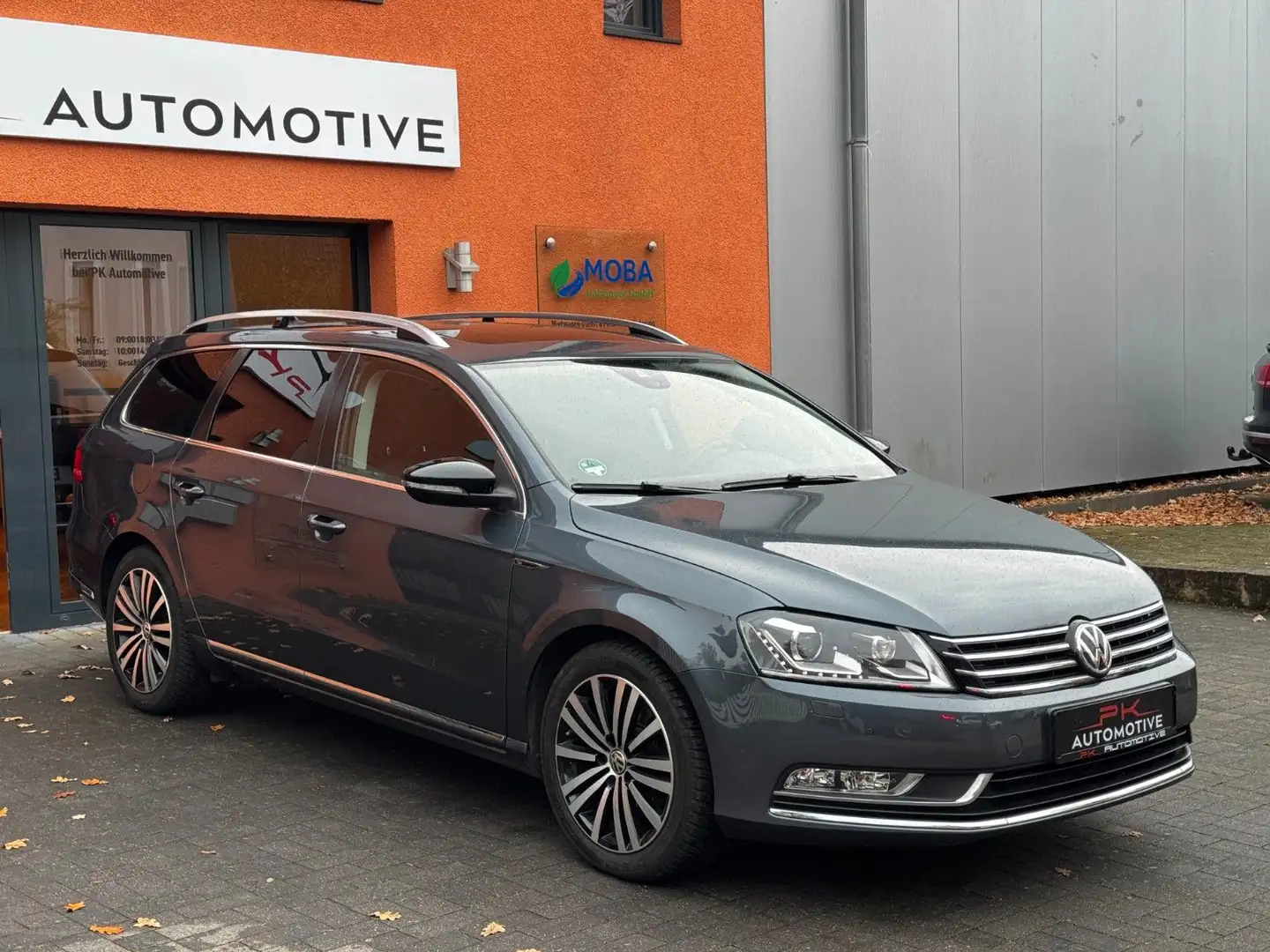 Volkswagen Passat Variant Business BM 2.0TDI*LED*XENON*PANO Grigio - 2