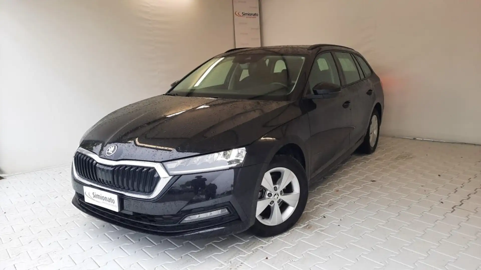 Skoda Octavia 2.0 TDI EVO SCR 150 CV Executive Nero - 2