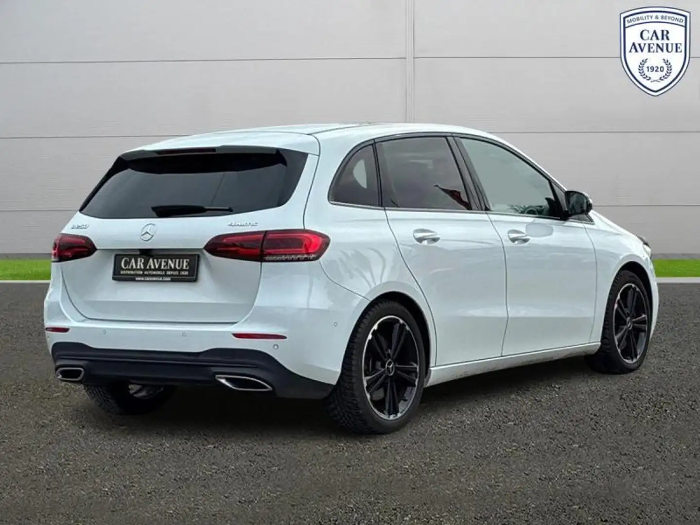 Mercedes-Benz B 250 4MATIC Alb - 2