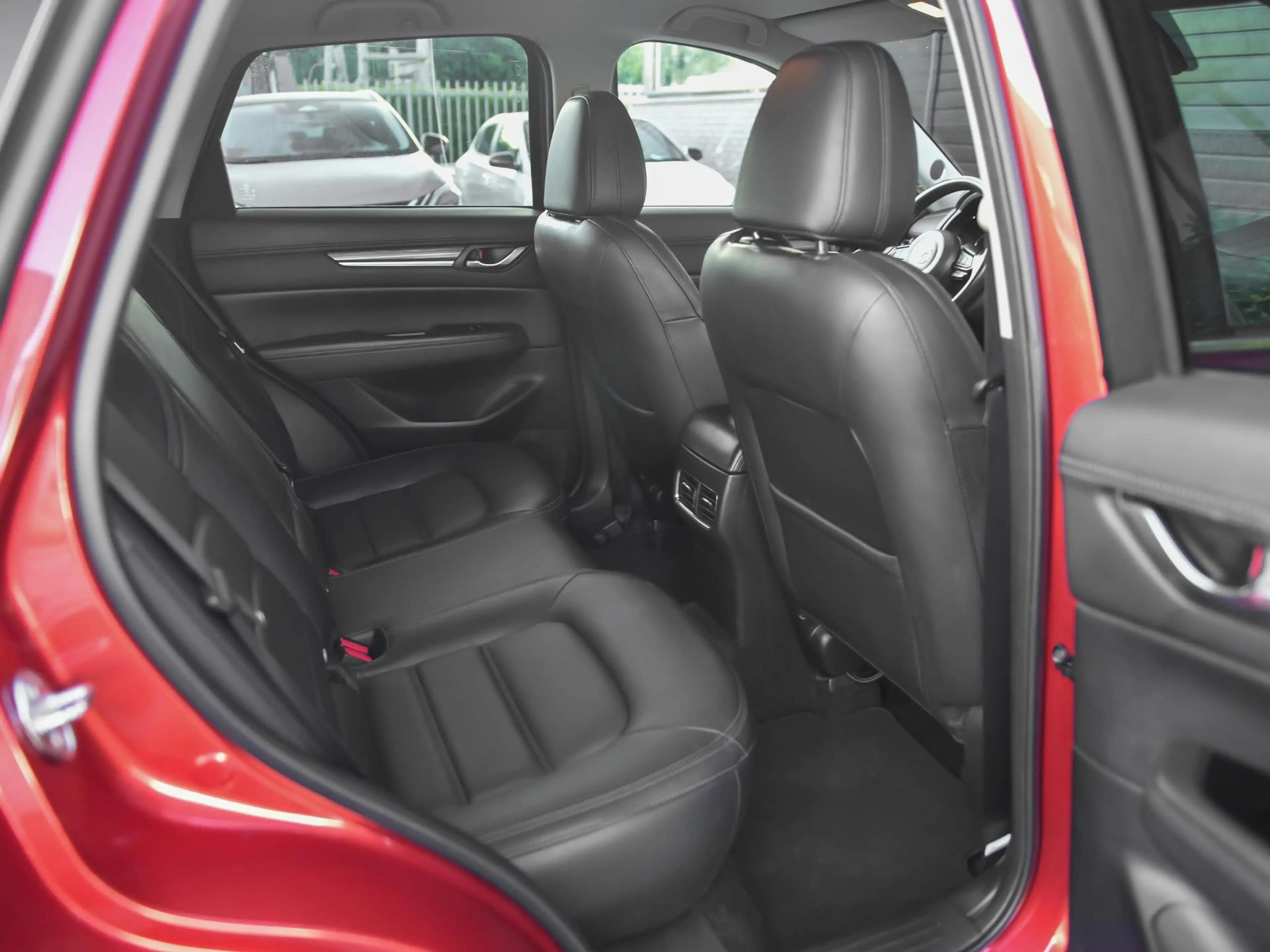 Mazda CX-5 2.5 SkyActiv-G 194 Signature — photo 11