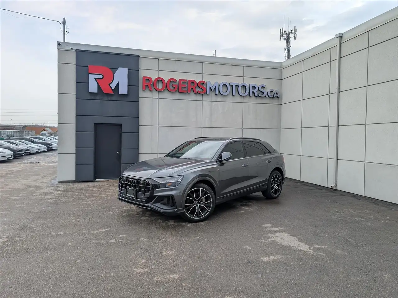 2023 Audi Q8