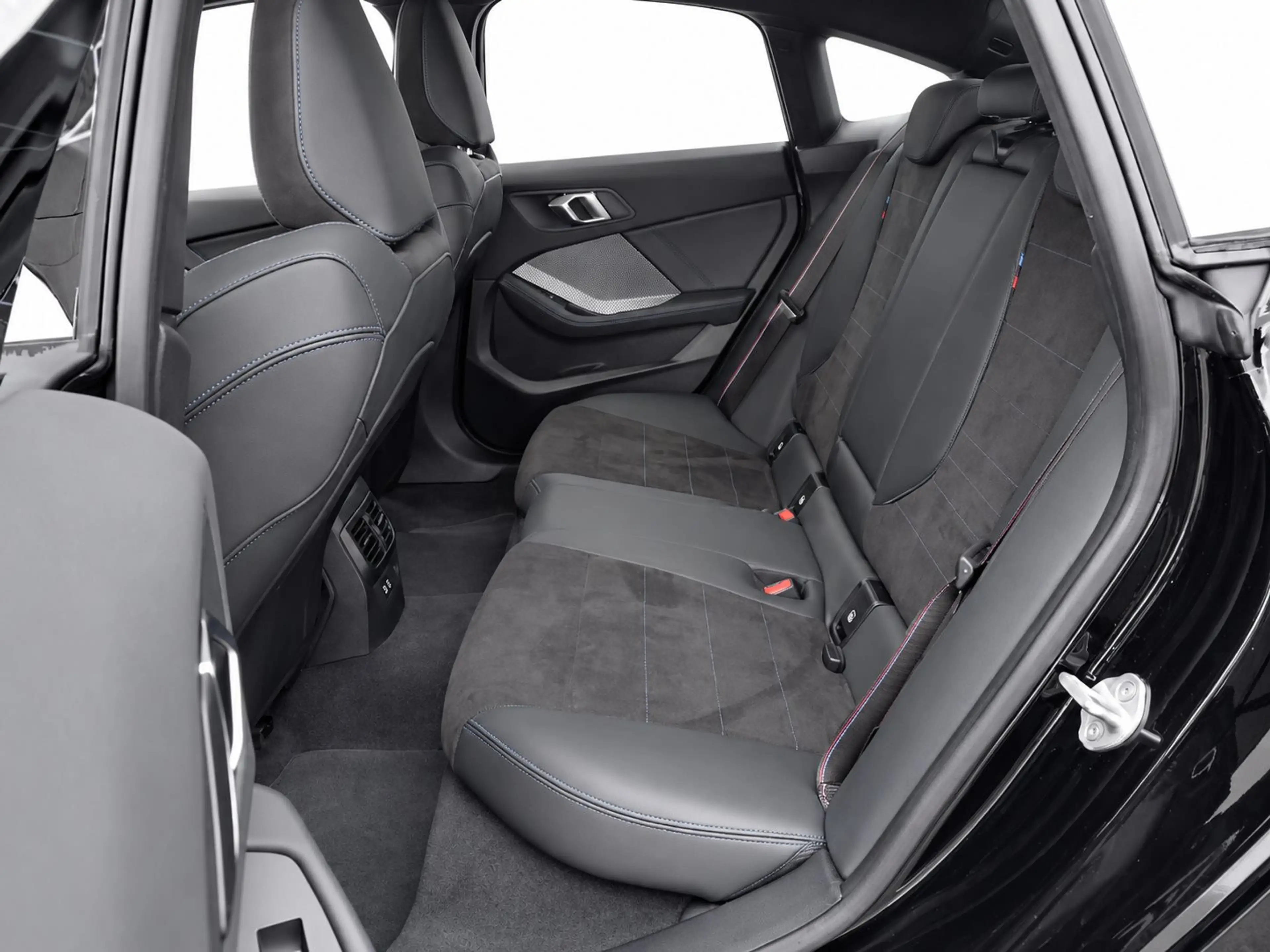 BMW 220 Gran Coupe M Sport PRO AHK/MASSAGE/PANO/H&K — photo 11