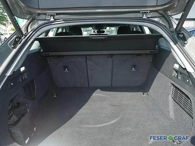 Audi A5 view 9