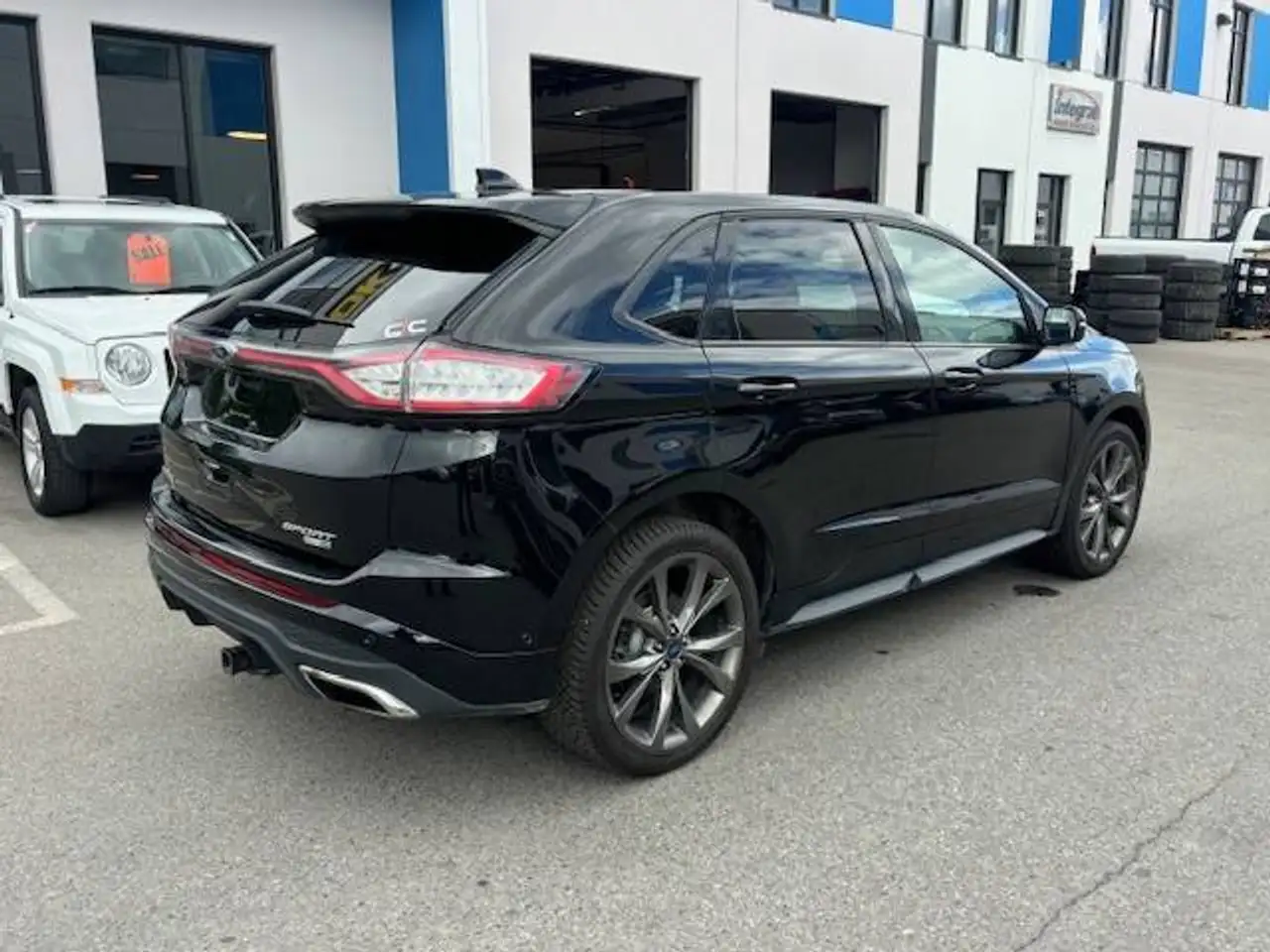 Ford Edge снимка Ford Edge