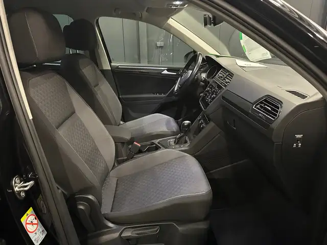 Volkswagen Tiguan view 10