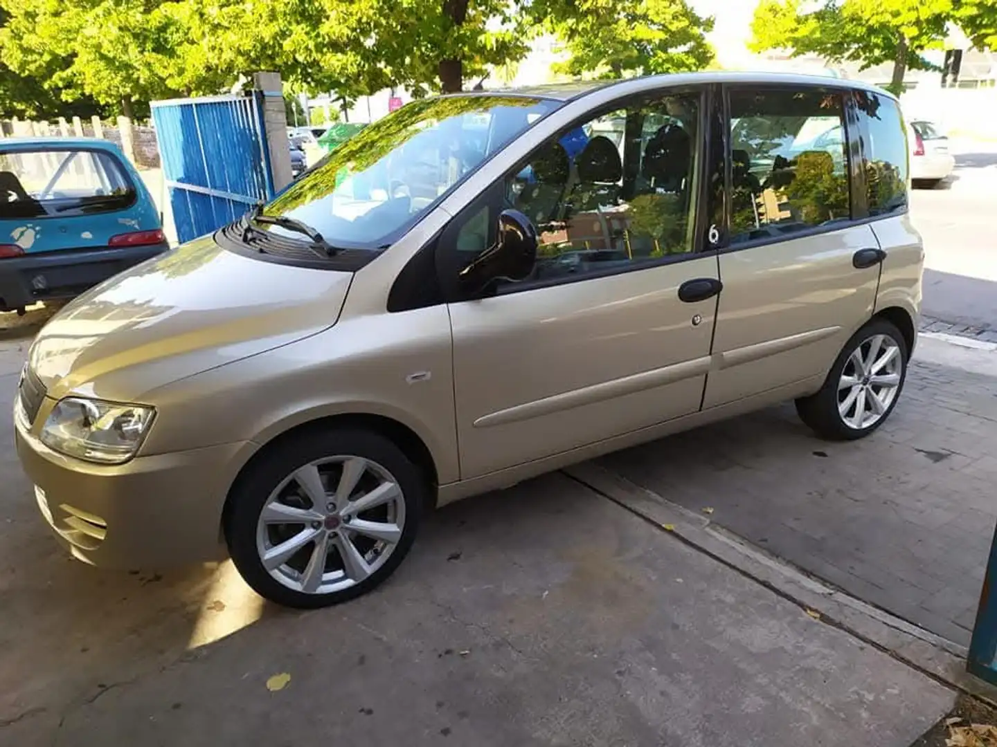 Fiat Multipla 1.9 mjt Emotion 120cv - 1